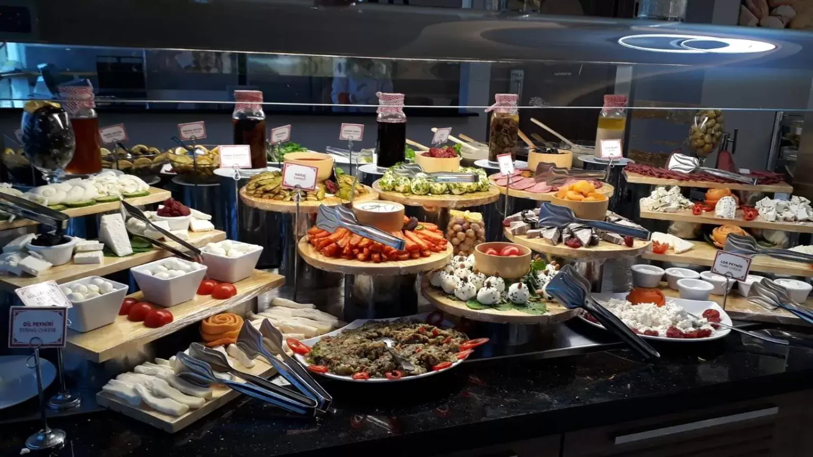 Food and drinks in Ramada by Wyndham Diyarbakir Food and drinks in Ramada by Wyndham Diyarbakir