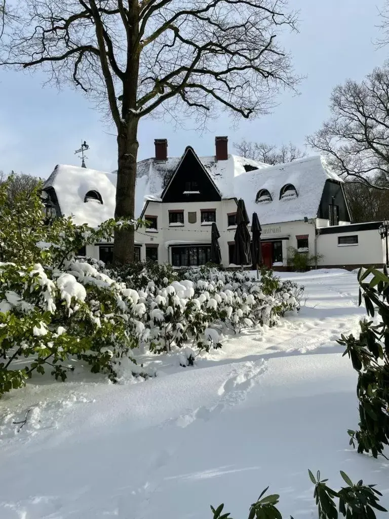 Property building, Winter in Huize Hölterhof Wellness Hotel Restaurant