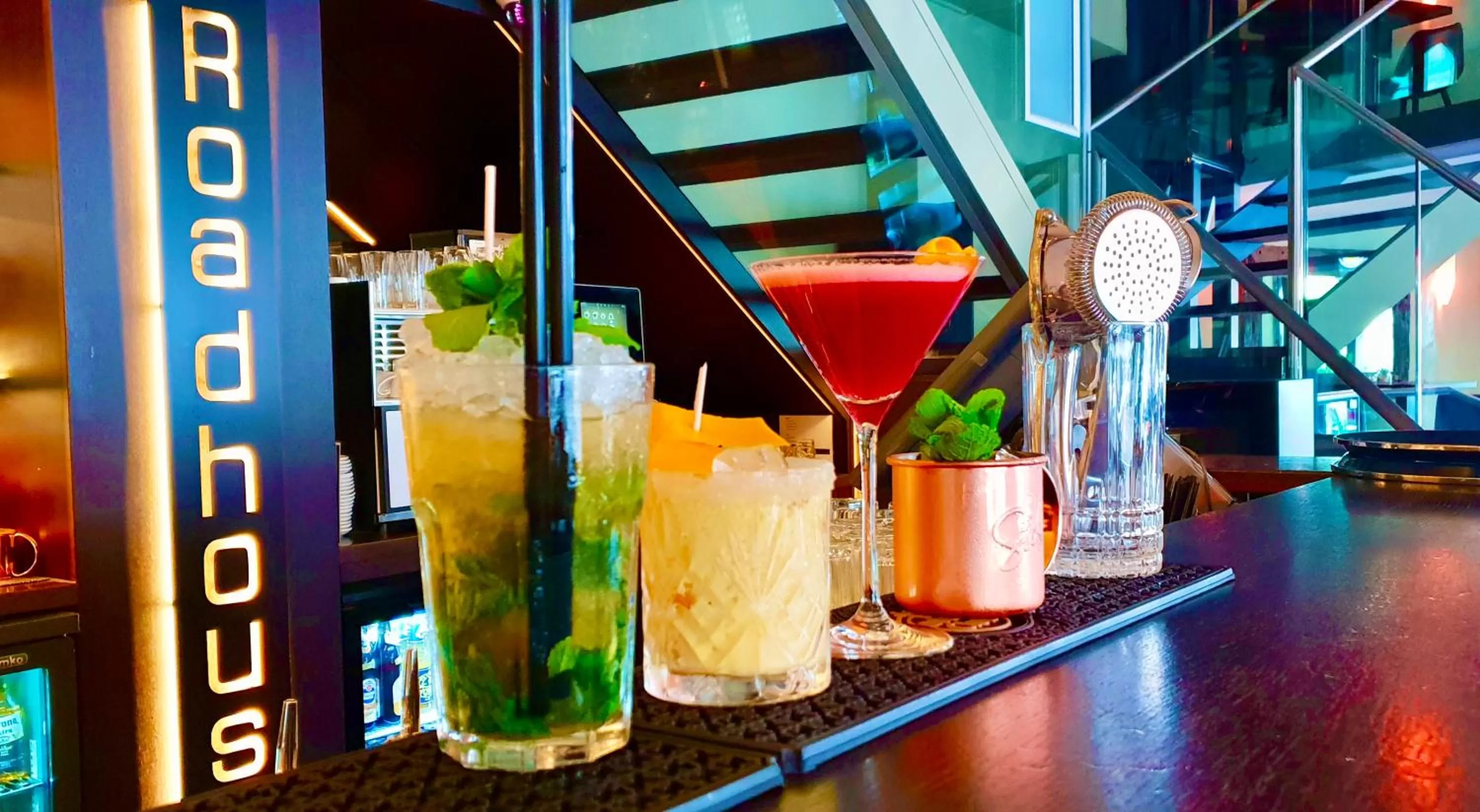 Lounge or bar in Hotel Monopol Luzern