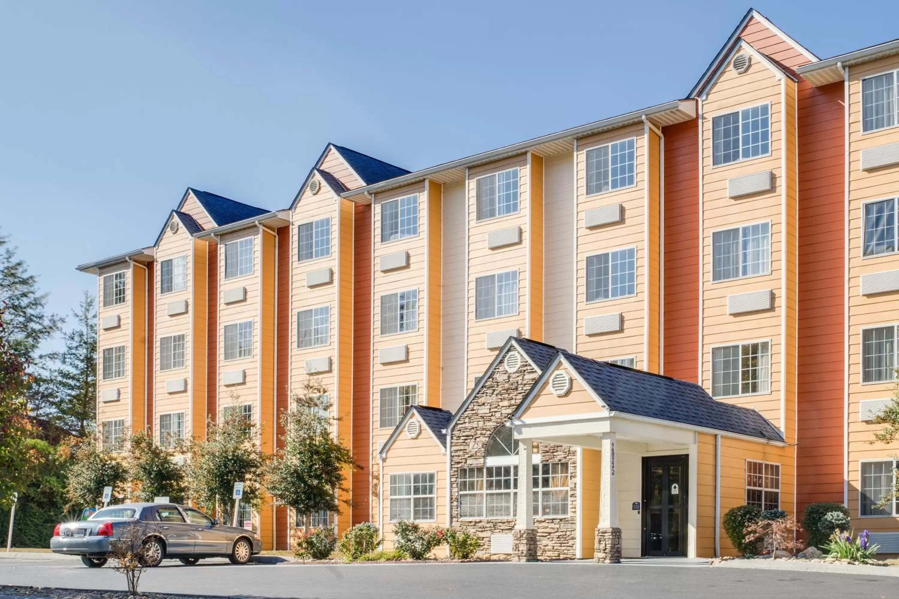 Facade/entrance, Property Building in Microtel Inn & Suites by Wyndham Pigeon Forge