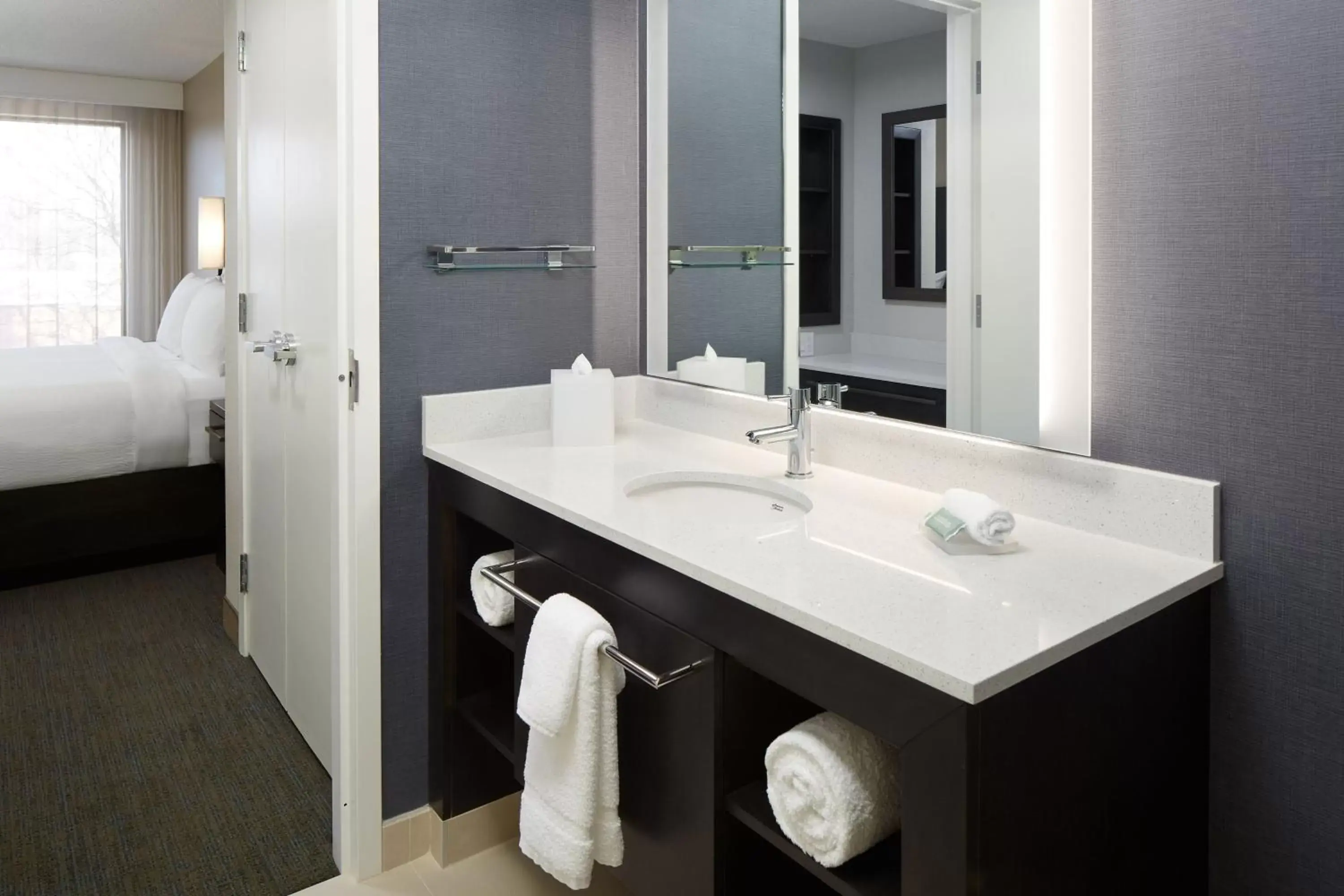 Bathroom in Residence Inn by Marriott Montreal Midtown