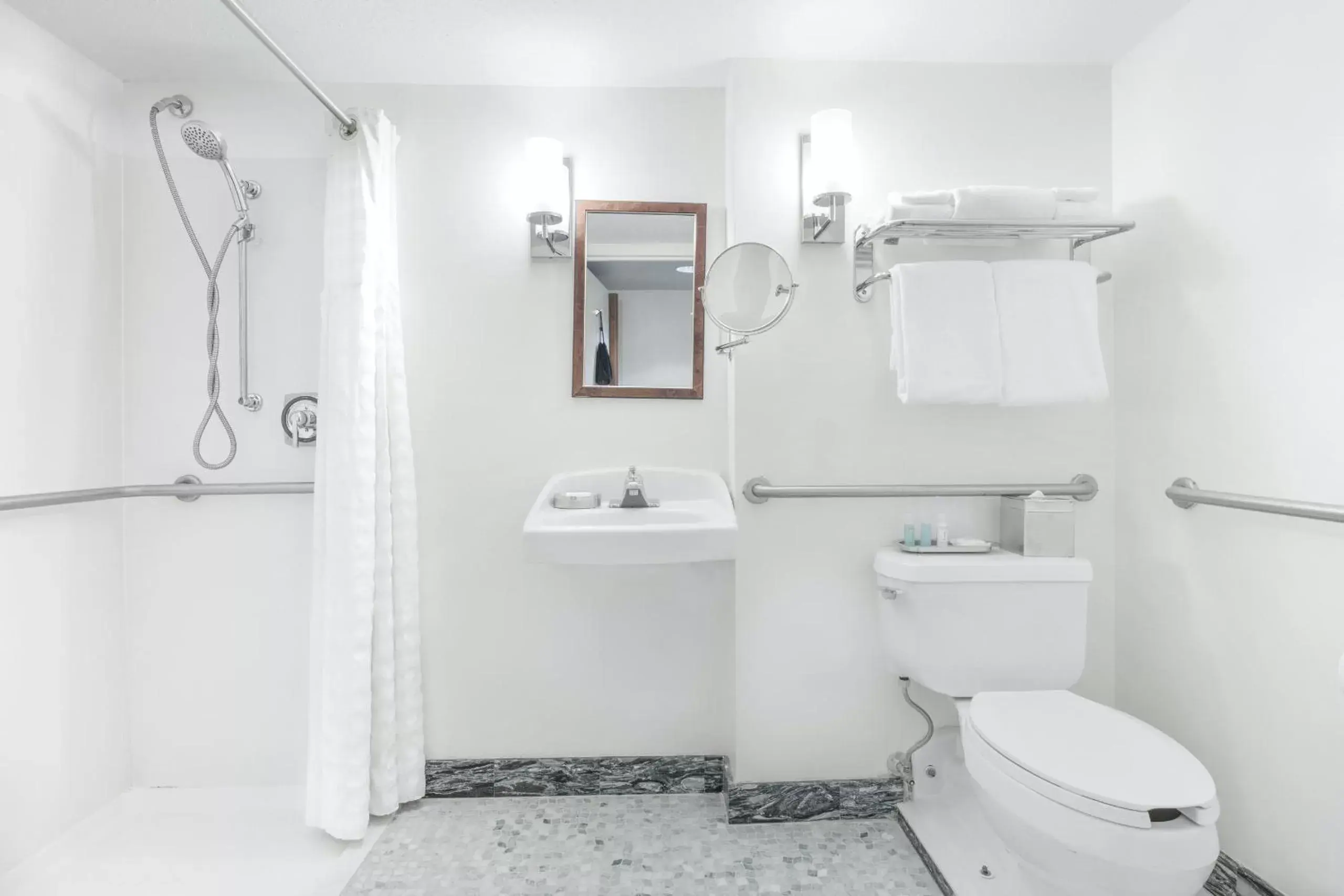 Bathroom in Woodcliff Hotel and Spa Bathroom in Woodcliff Hotel and Spa