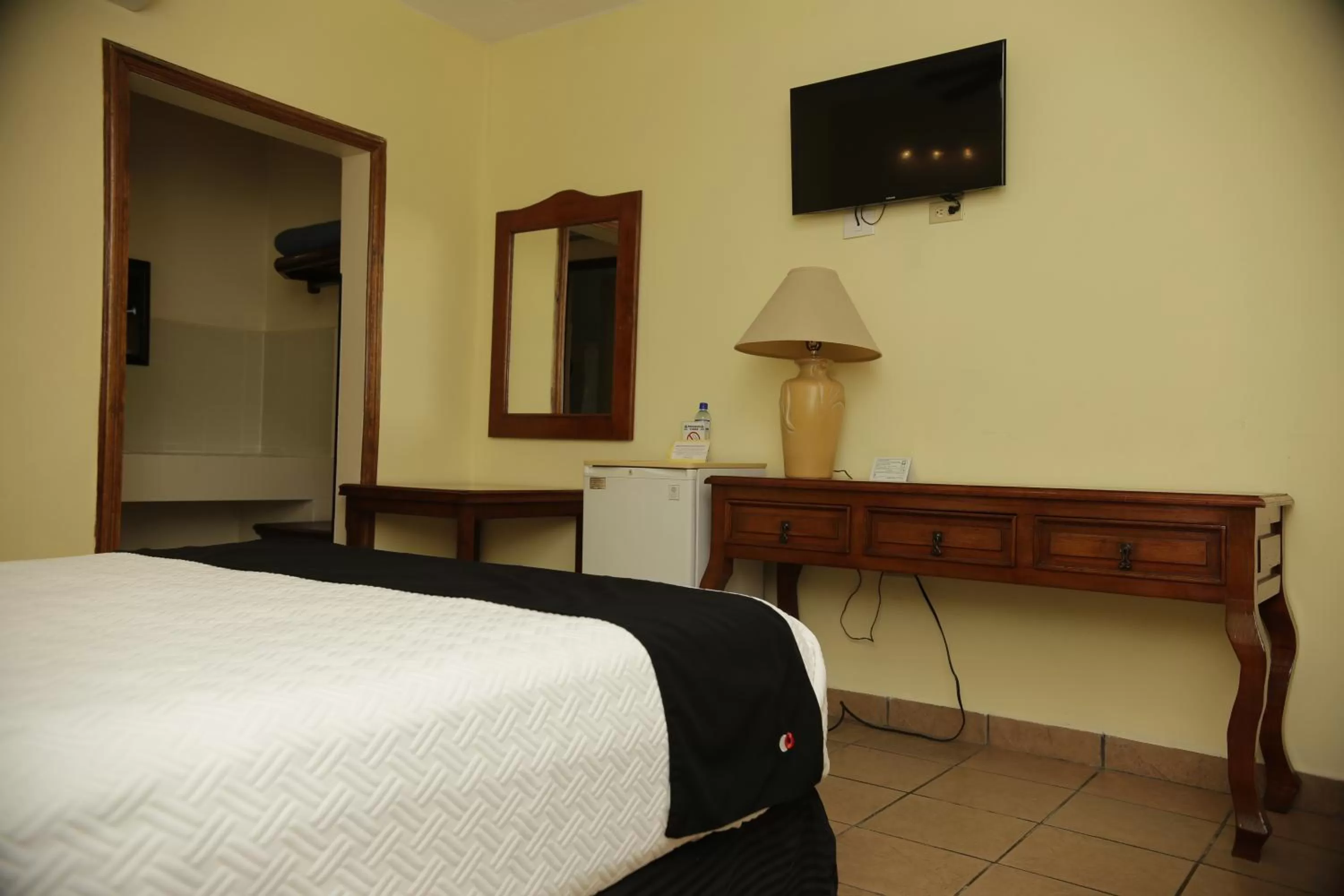 Bed in Hotel Posada Santa Fe Sabinas