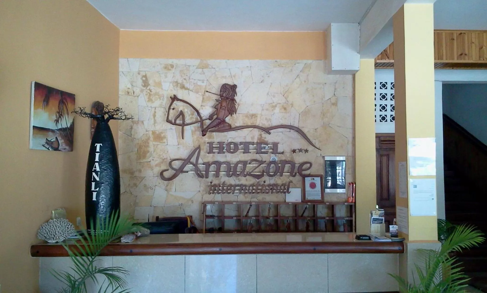 Lobby or reception in Amazone Hotel Tulear