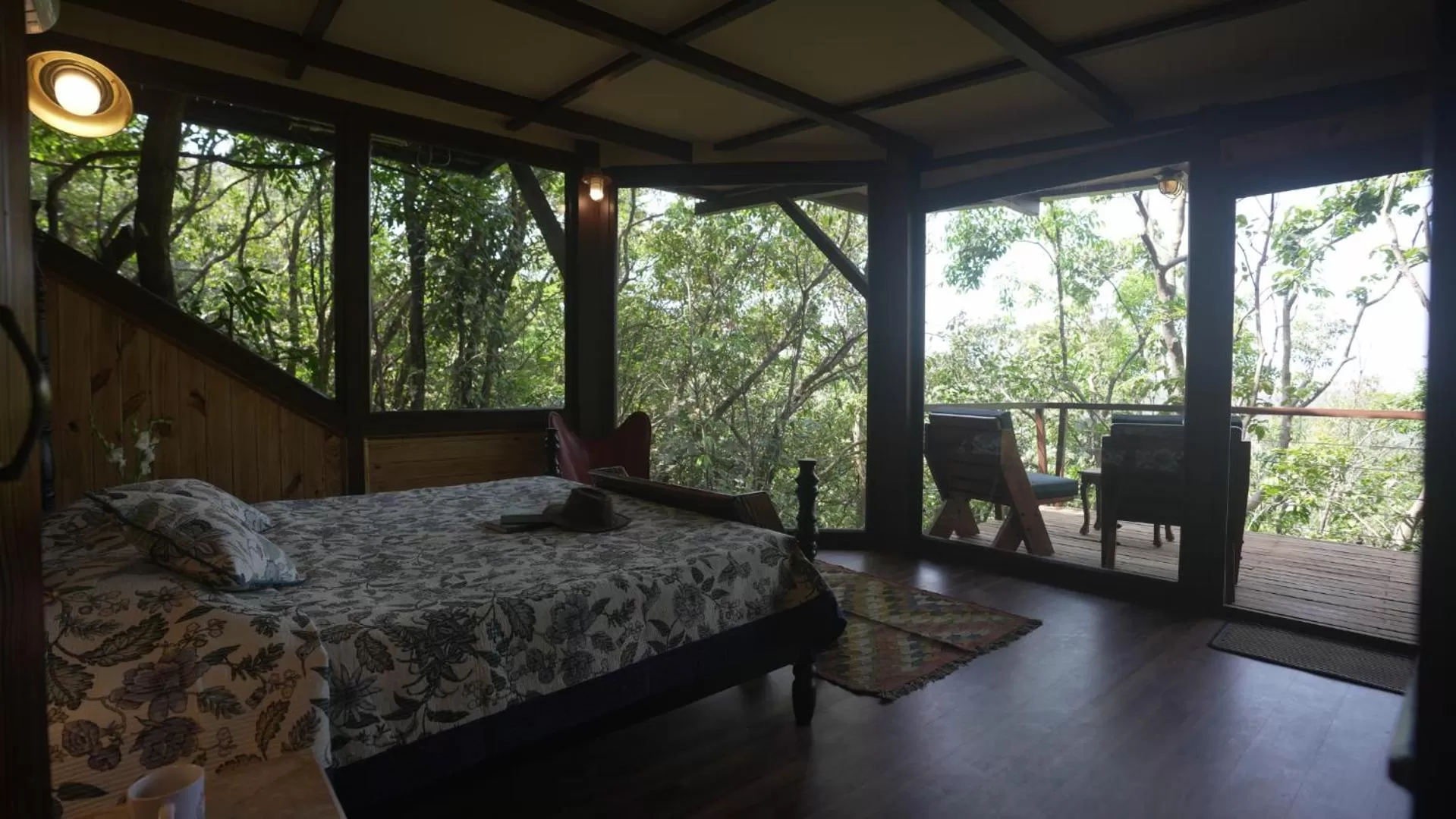 Patio, Bed in The Machan