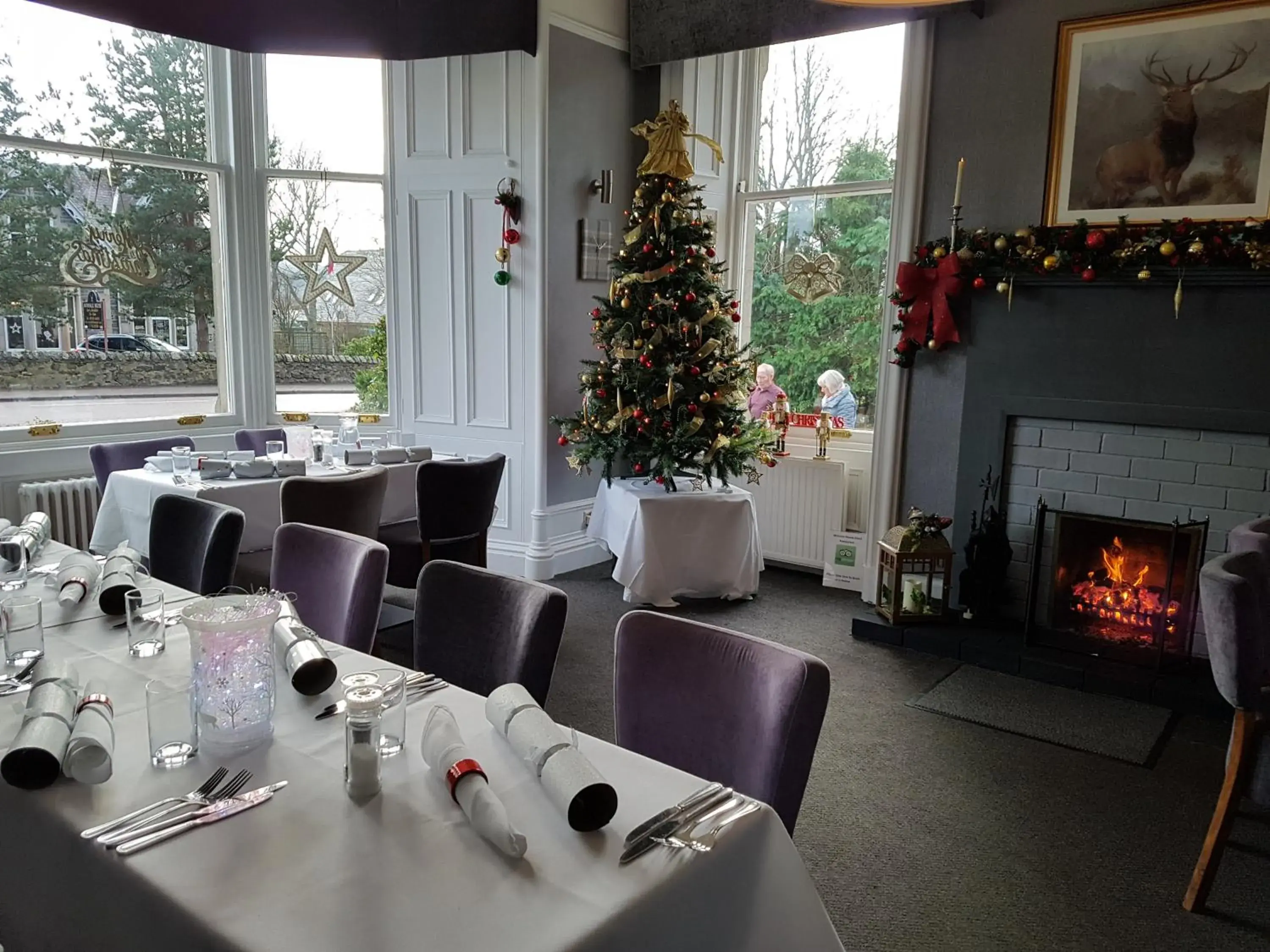 Restaurant/Places to Eat in McInnes House Hotel