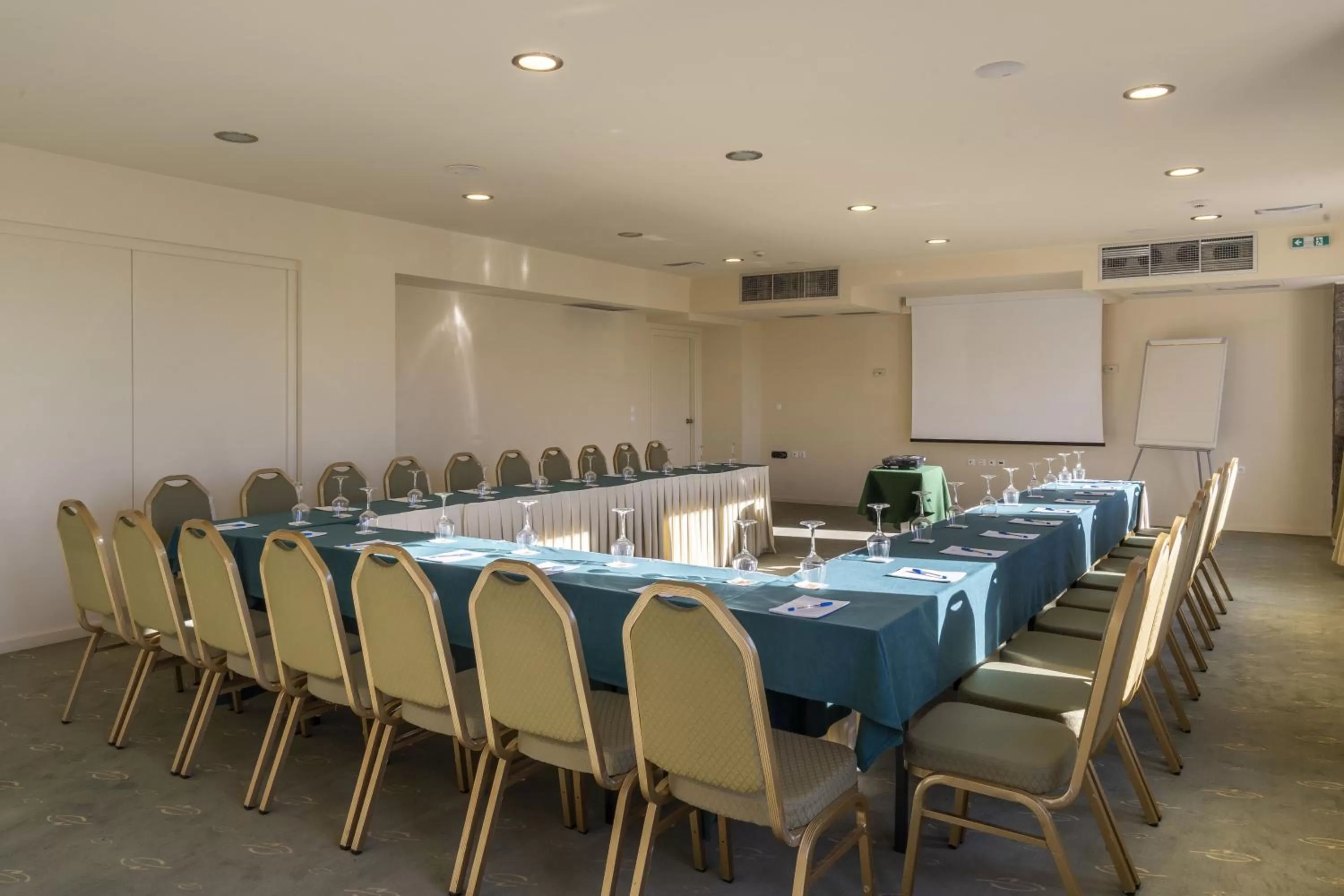 Banquet/Function facilities in Anemolia Mountain Resort