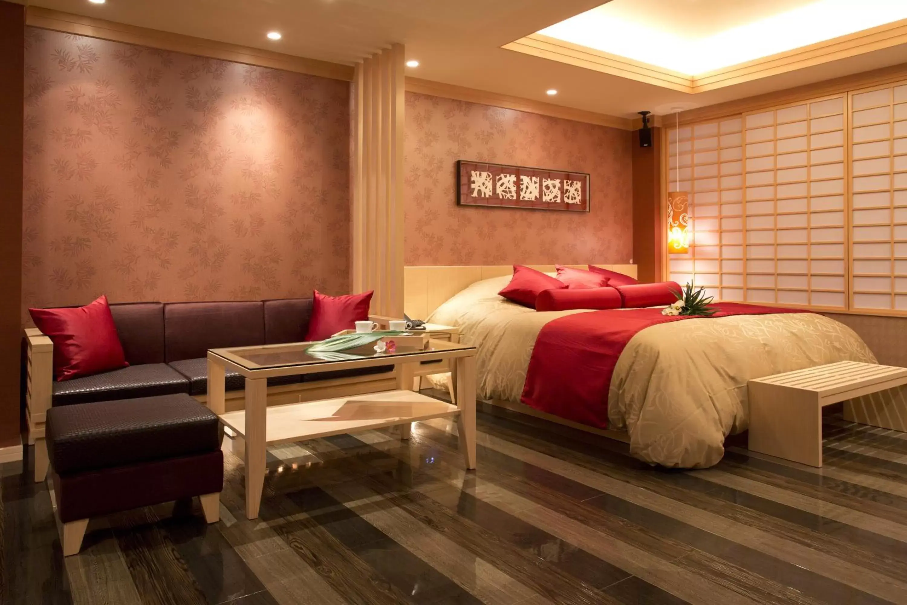 Photo of the whole room in Hotel and Spa Lotus Modern (Adult Only)