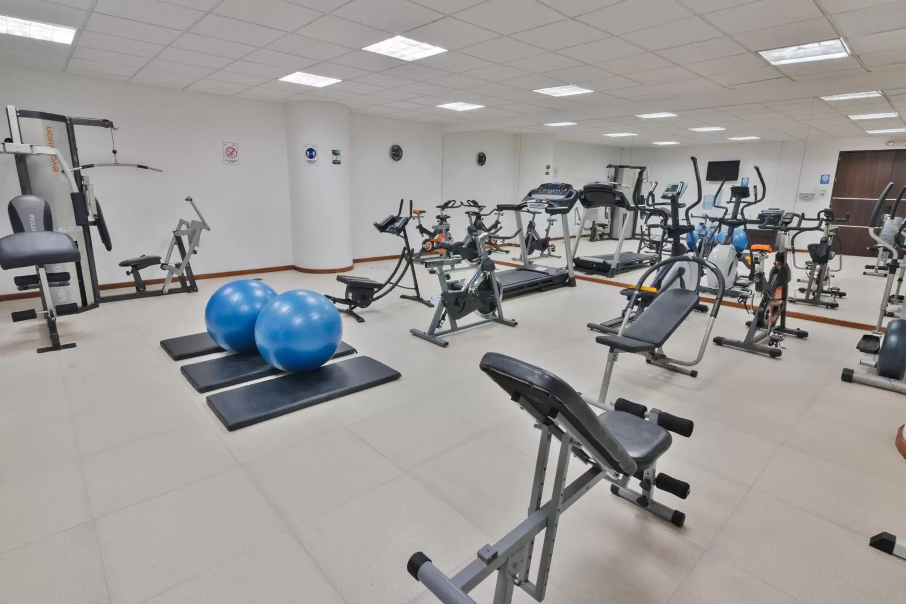 Fitness centre/facilities in Sonesta Valledupar Fitness centre/facilities in Sonesta Valledupar