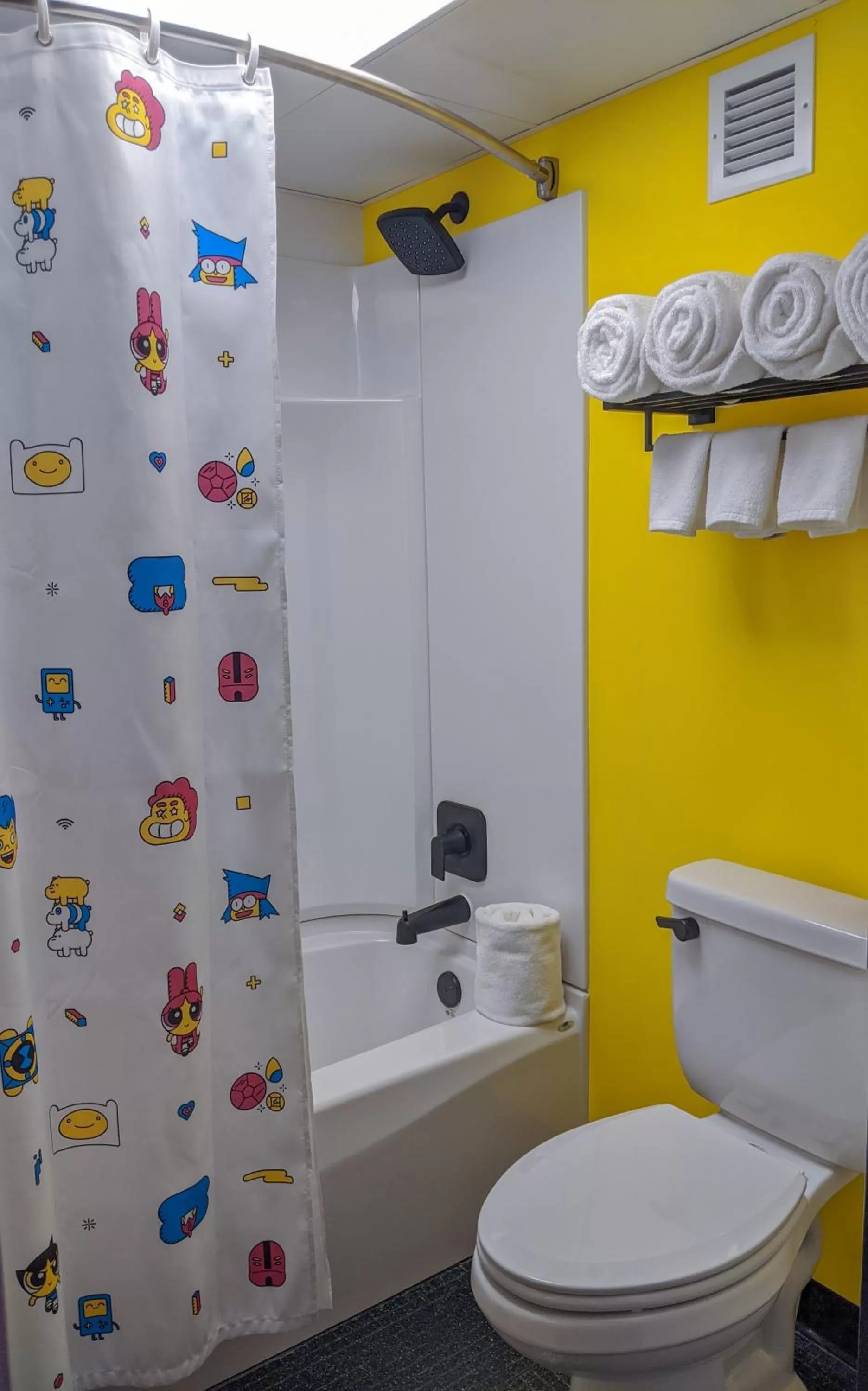 Shower in Cartoon Network Hotel