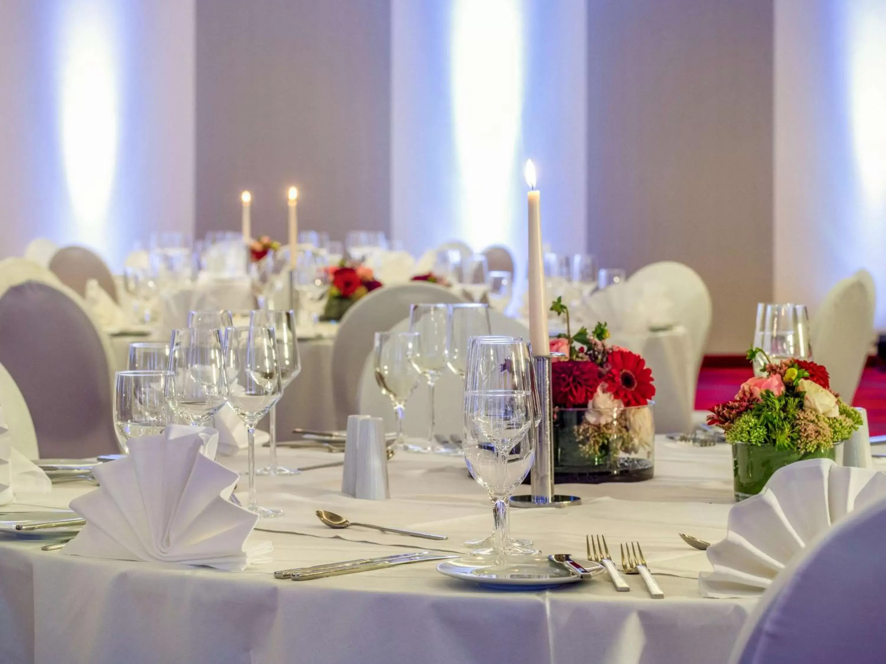 wedding, Restaurant/Places to Eat in Mövenpick Hotel Stuttgart Airport