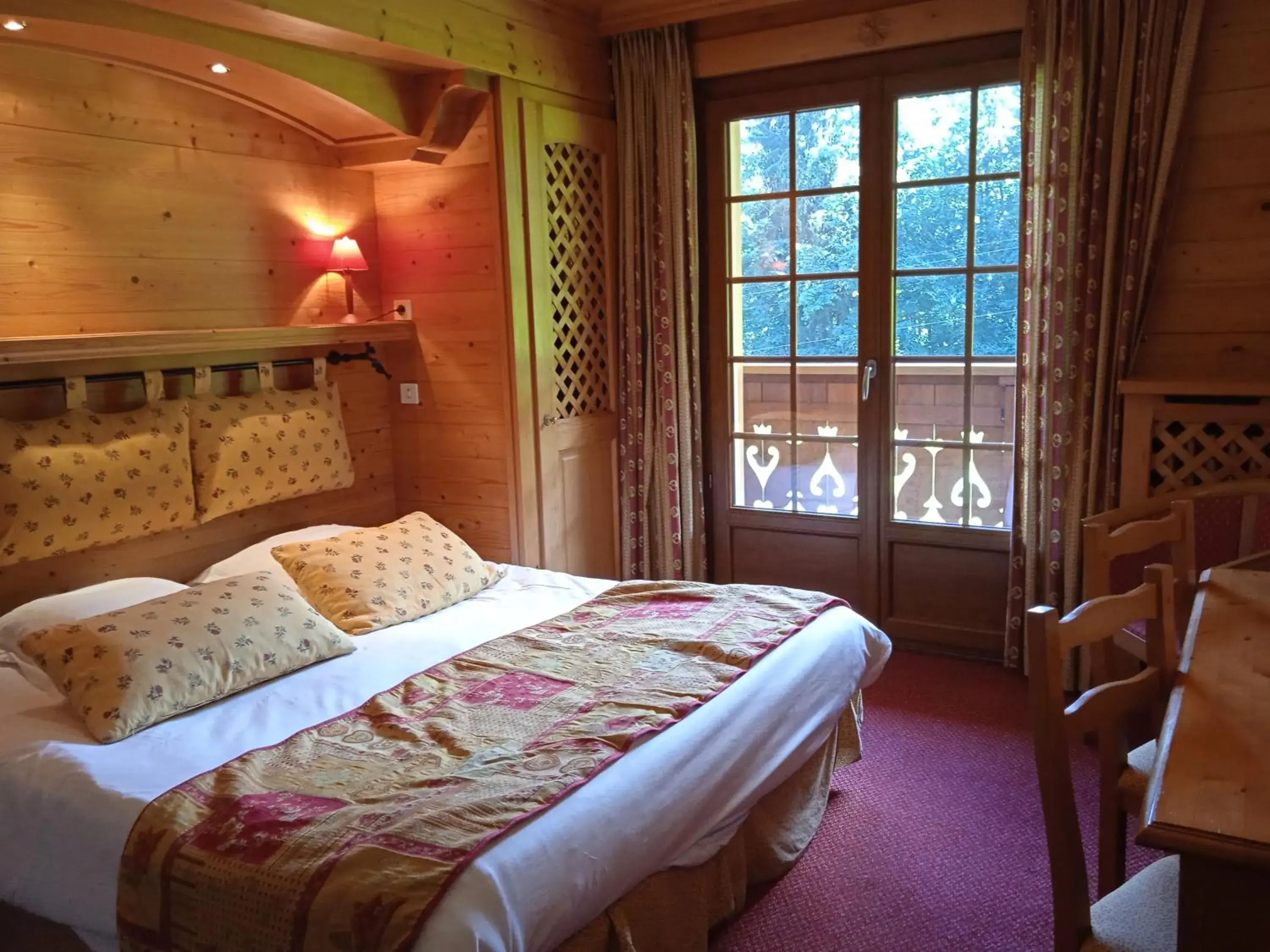 Bedroom, Bed in Hotel les Sapins