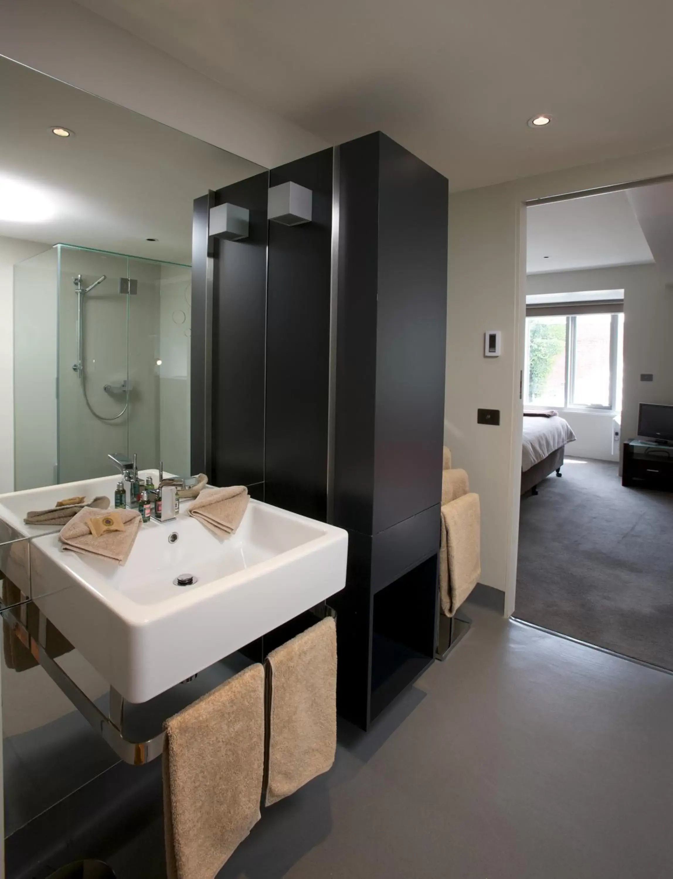 Bathroom in Sullivans Cove Apartments