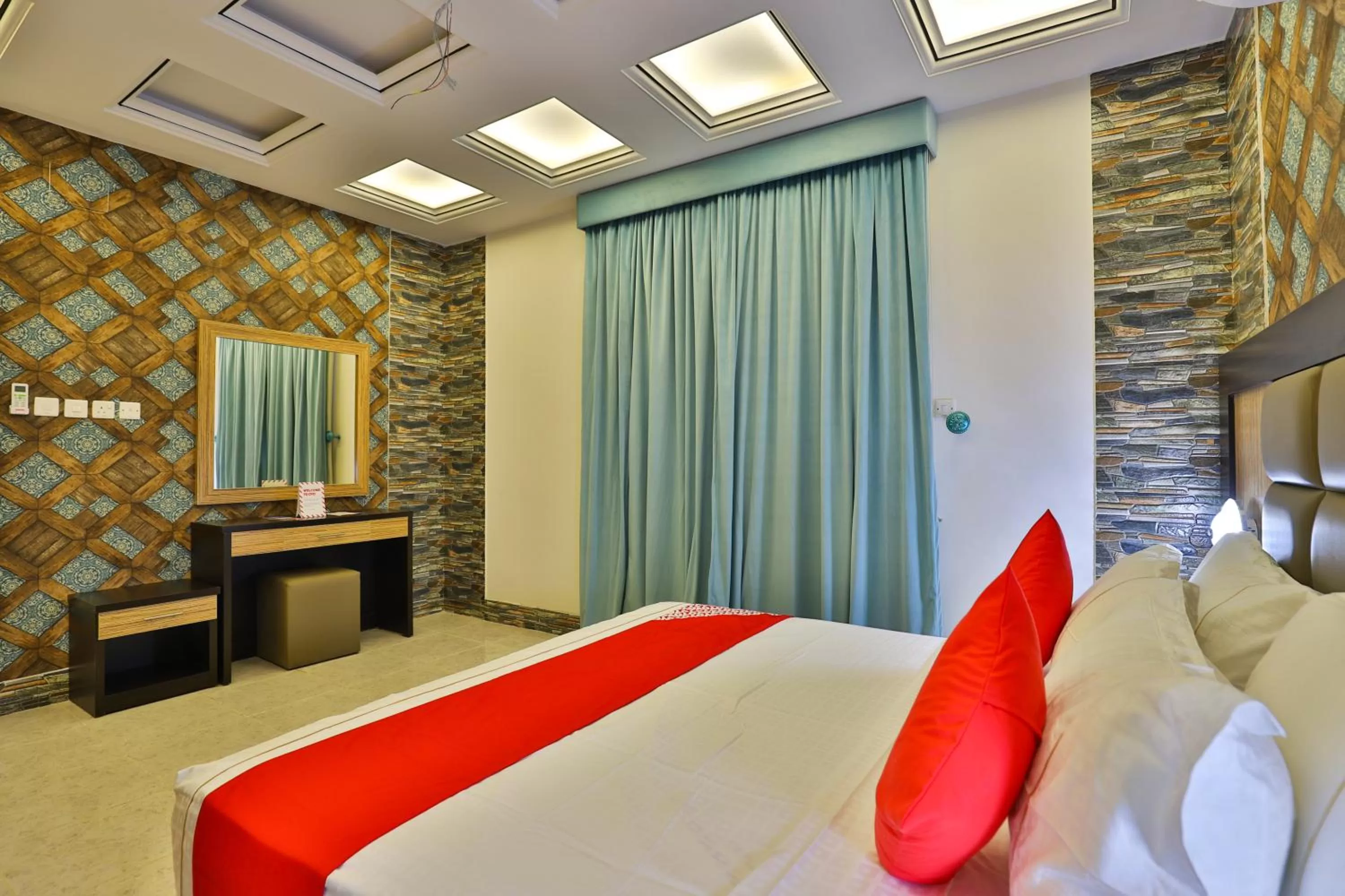 Bedroom, Bed in Esfrine Hotel Apartment