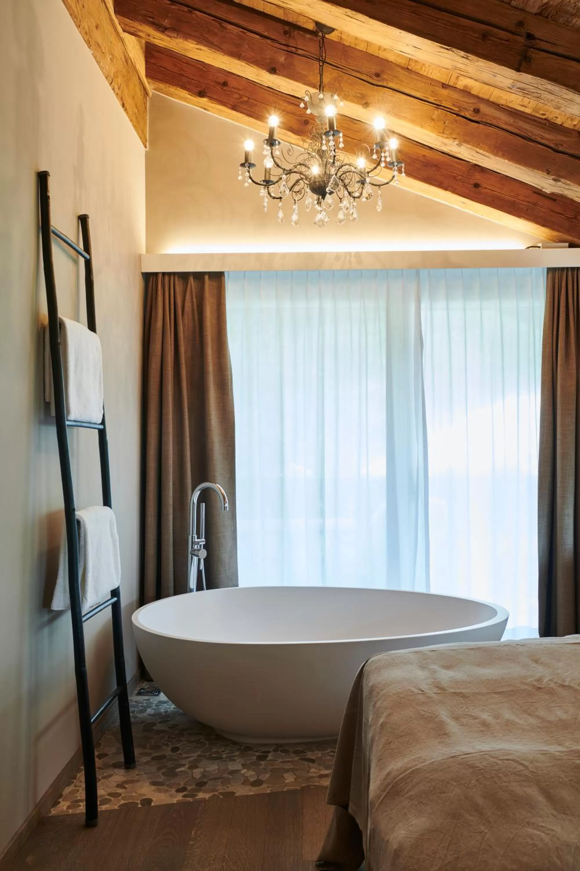Bath, Bed in Matthiol Boutique Hotel
