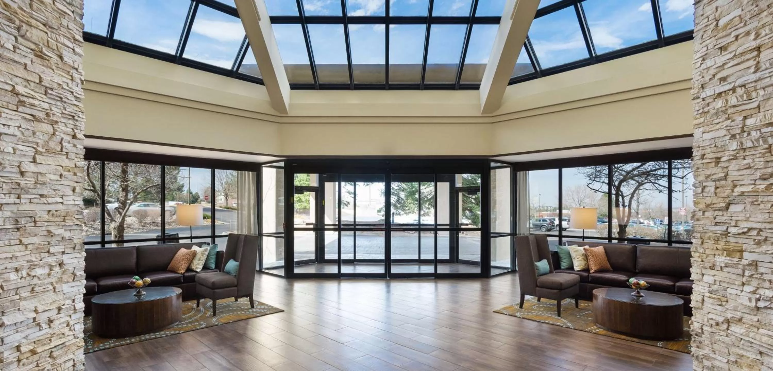 Lobby or reception in Embassy Suites Denver Tech Center