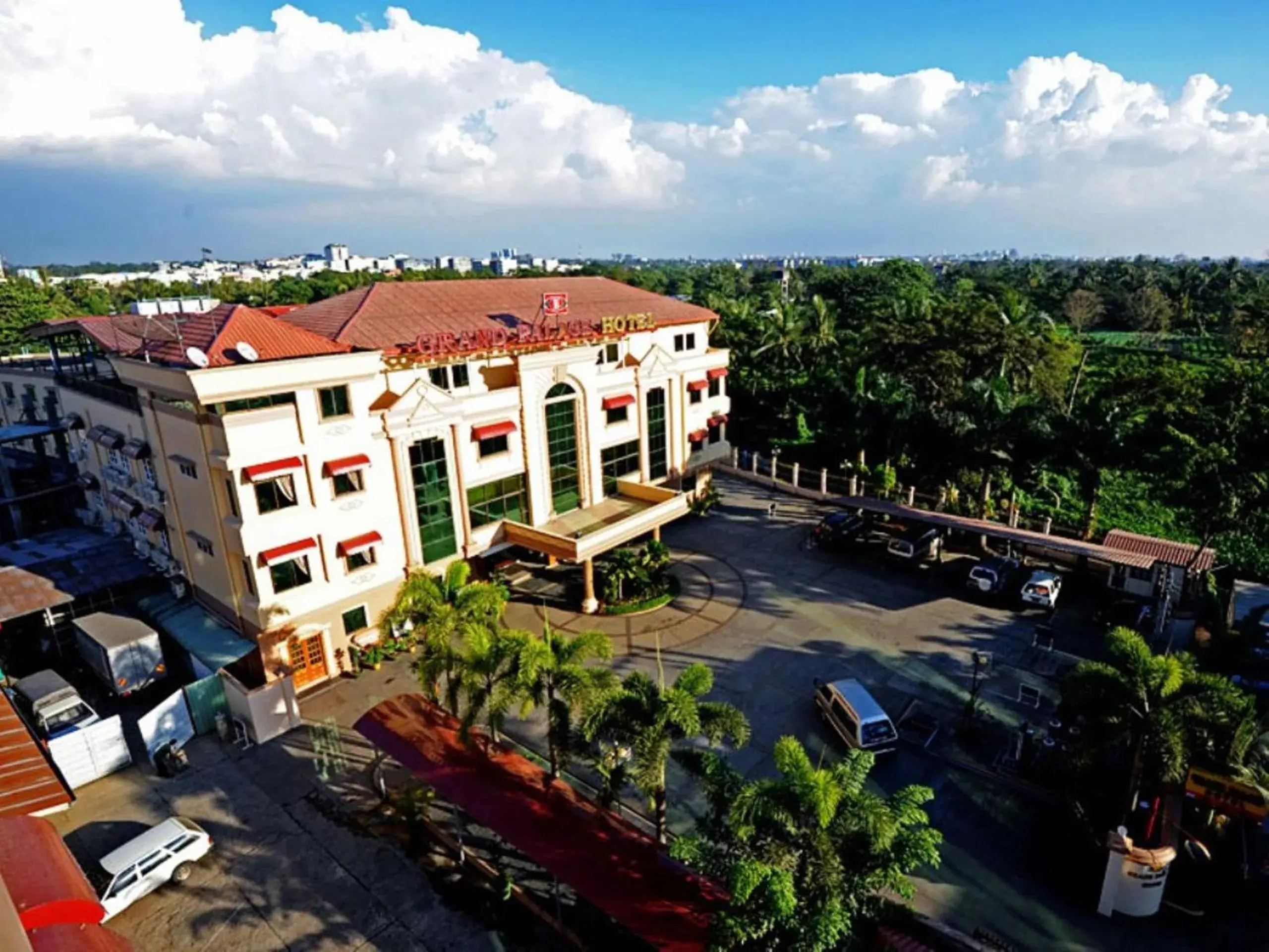 Property building, Bird's-eye View in Grand Palace Hotel