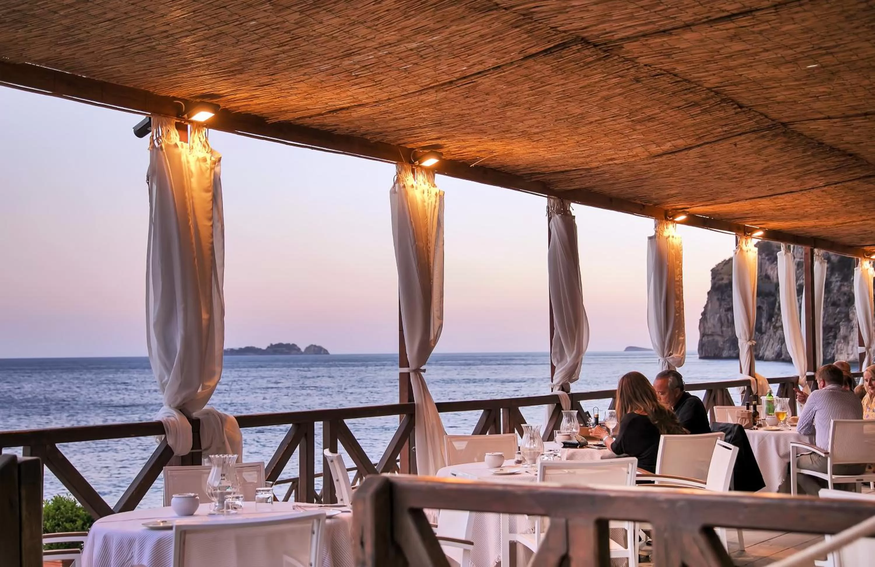 Restaurant/places to eat in Hotel Le Agavi