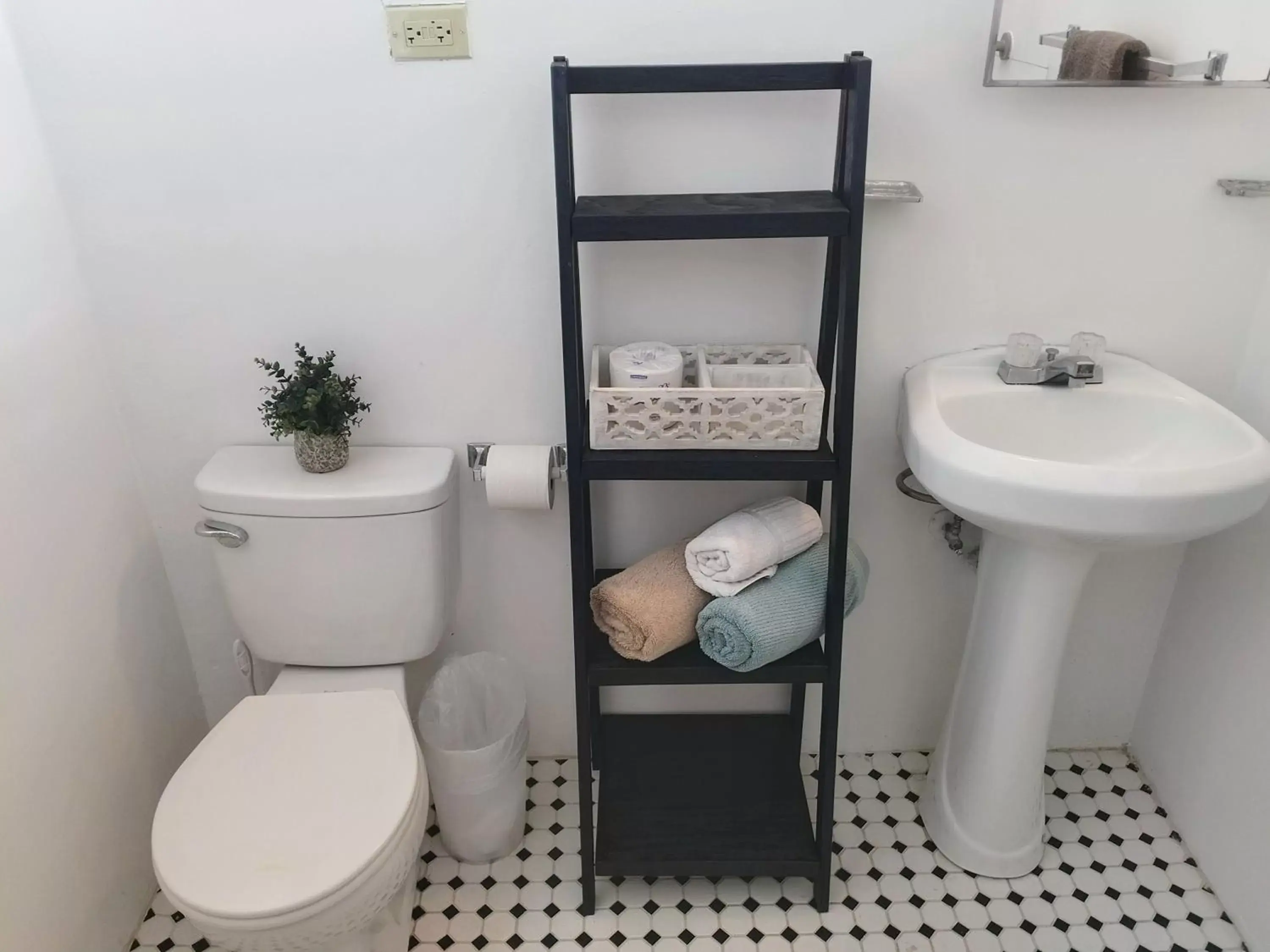 Bathroom in La Capitana Old San Juan