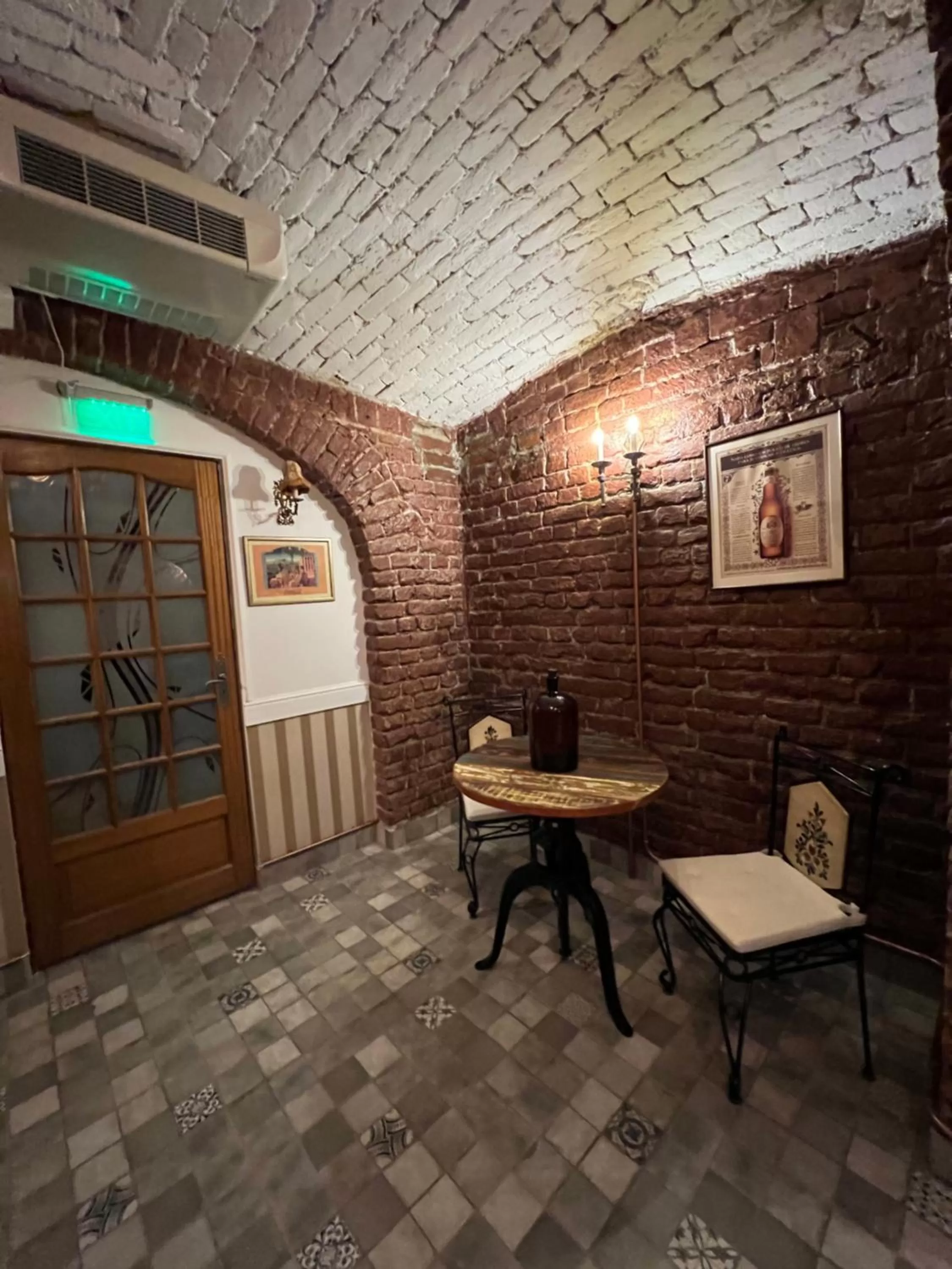 Hotel Boutique Cathedral Plaza Residences room for rent downtown