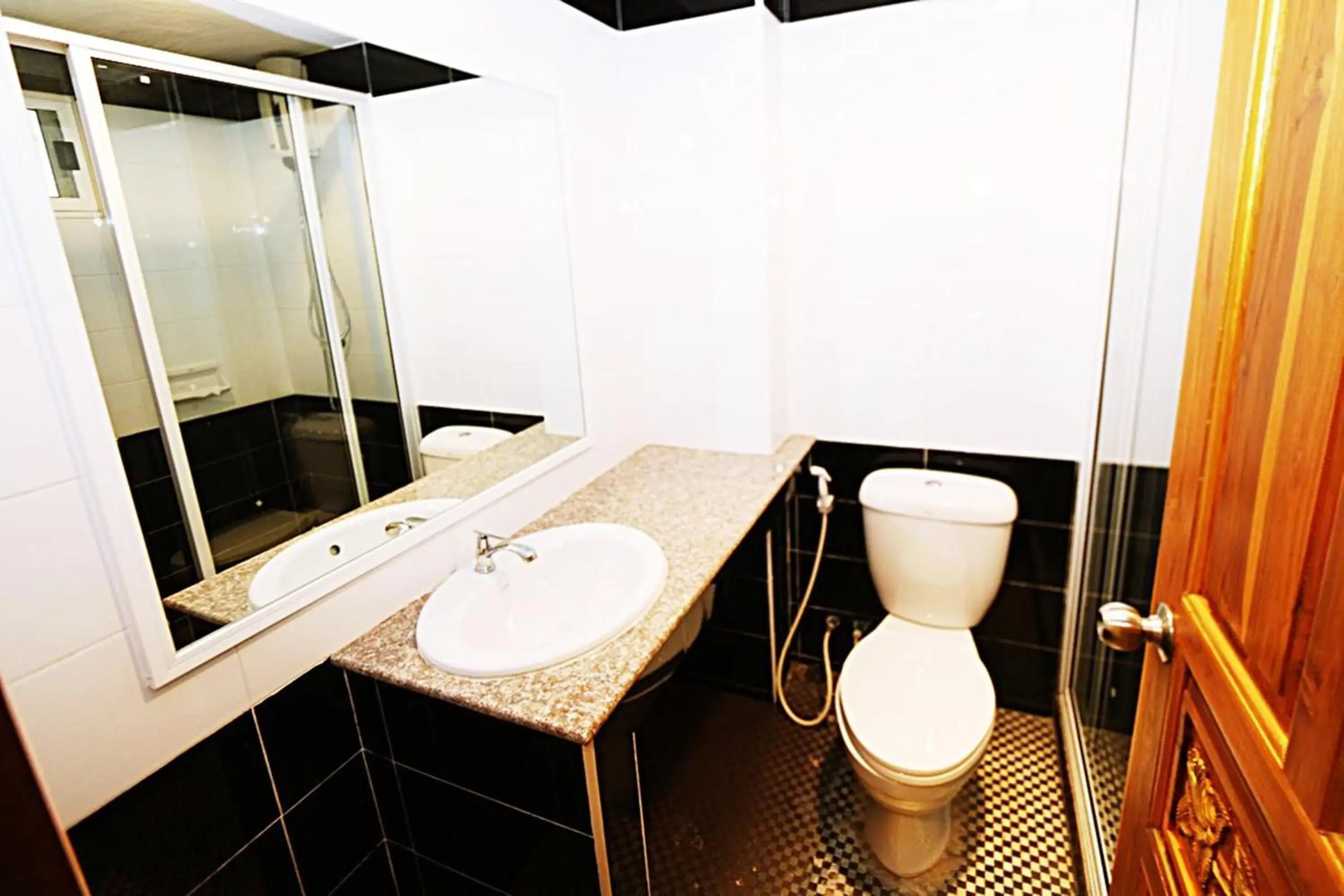 Bathroom in T3 Residence