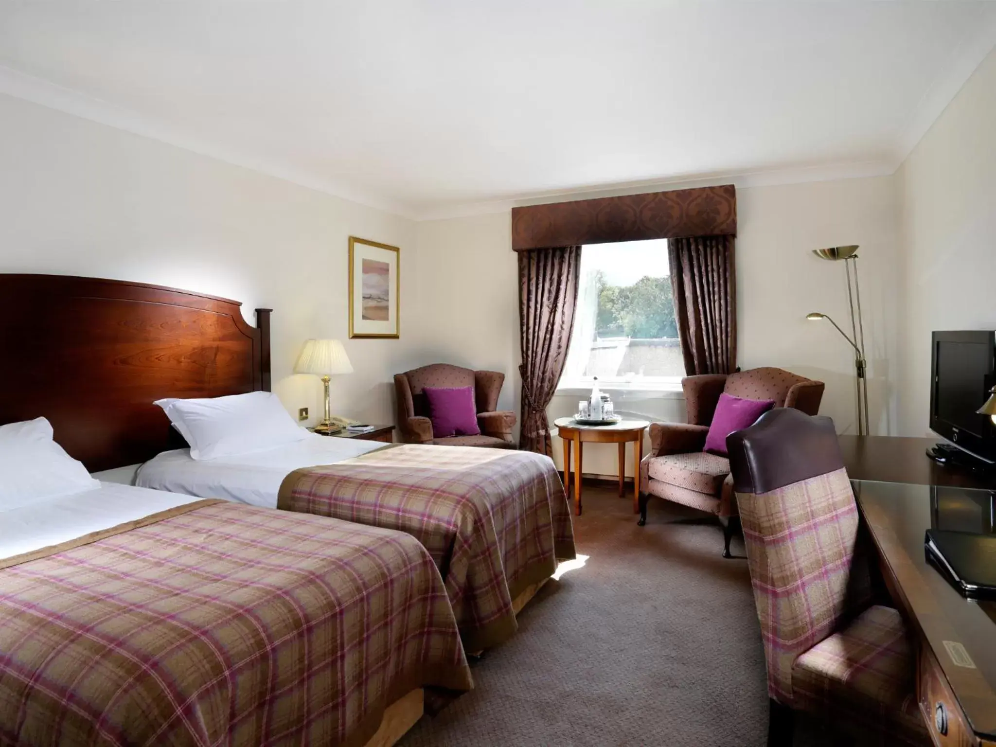 Bedroom, Room Photo in Macdonald Inchyra Hotel & Spa