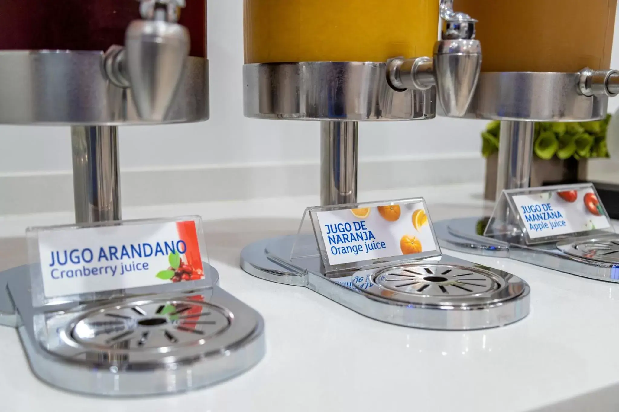 Photo of the whole room in Holiday Inn Express & Suites - Ensenada Centro by IHG Photo of the whole room in Holiday Inn Express & Suites - Ensenada Centro by IHG