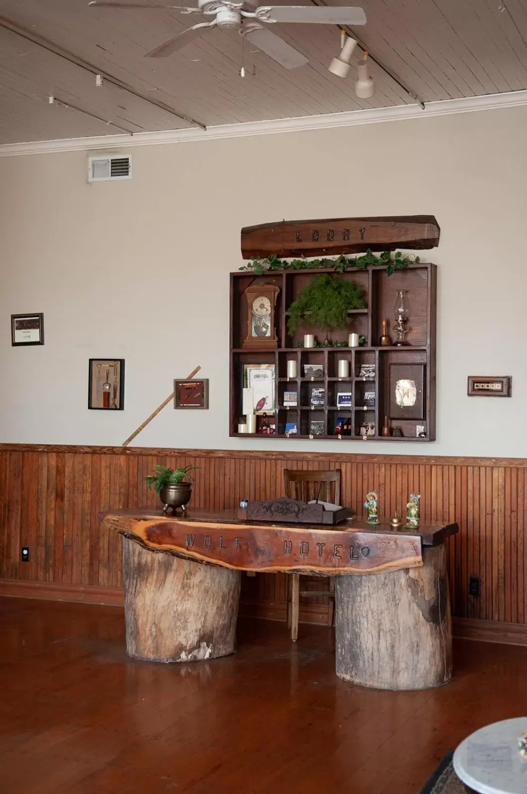 Lobby or reception in The Historic Wolf Hotel