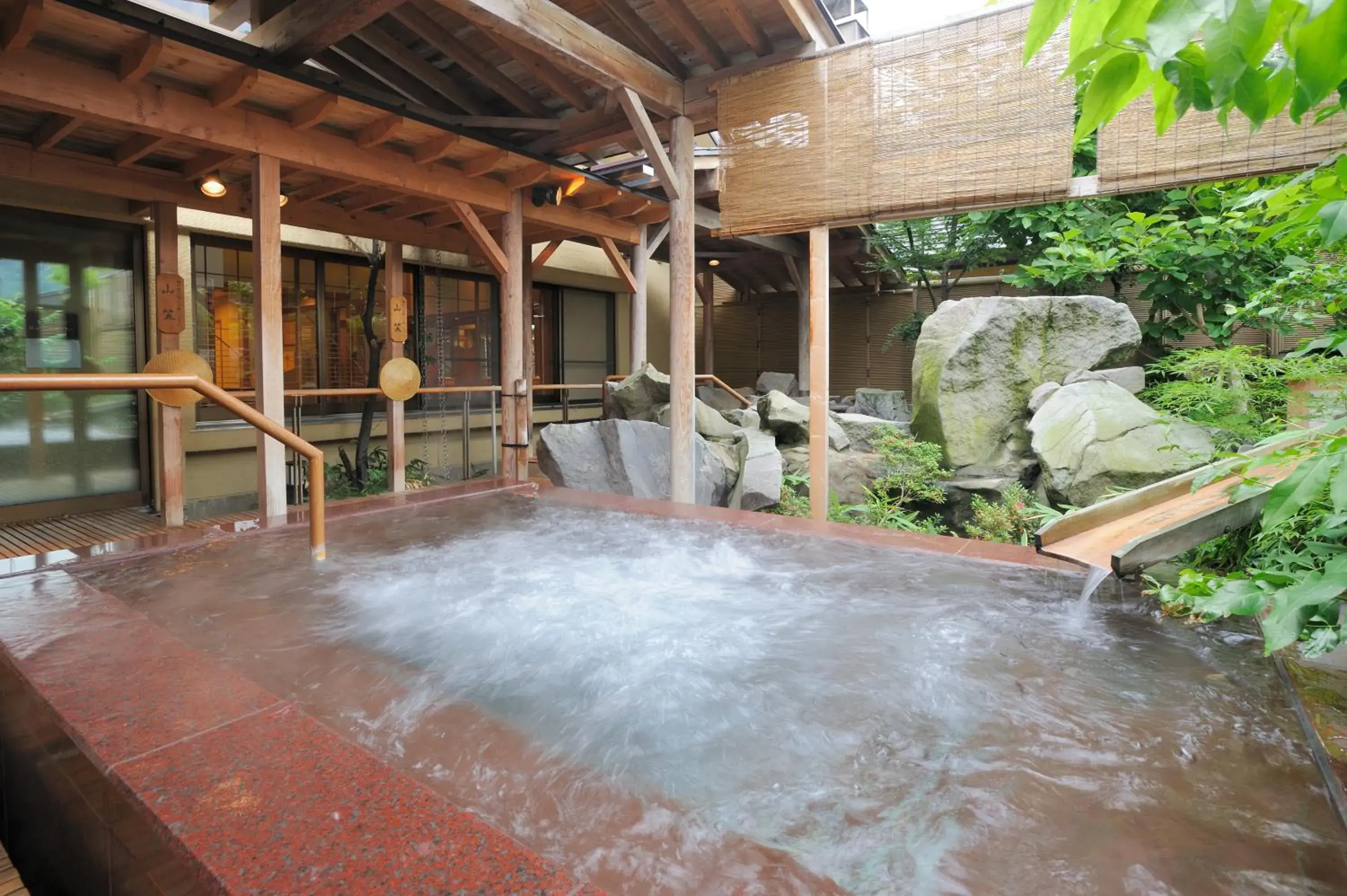 Hot Spring Bath in Yuzawa Grand Hotel