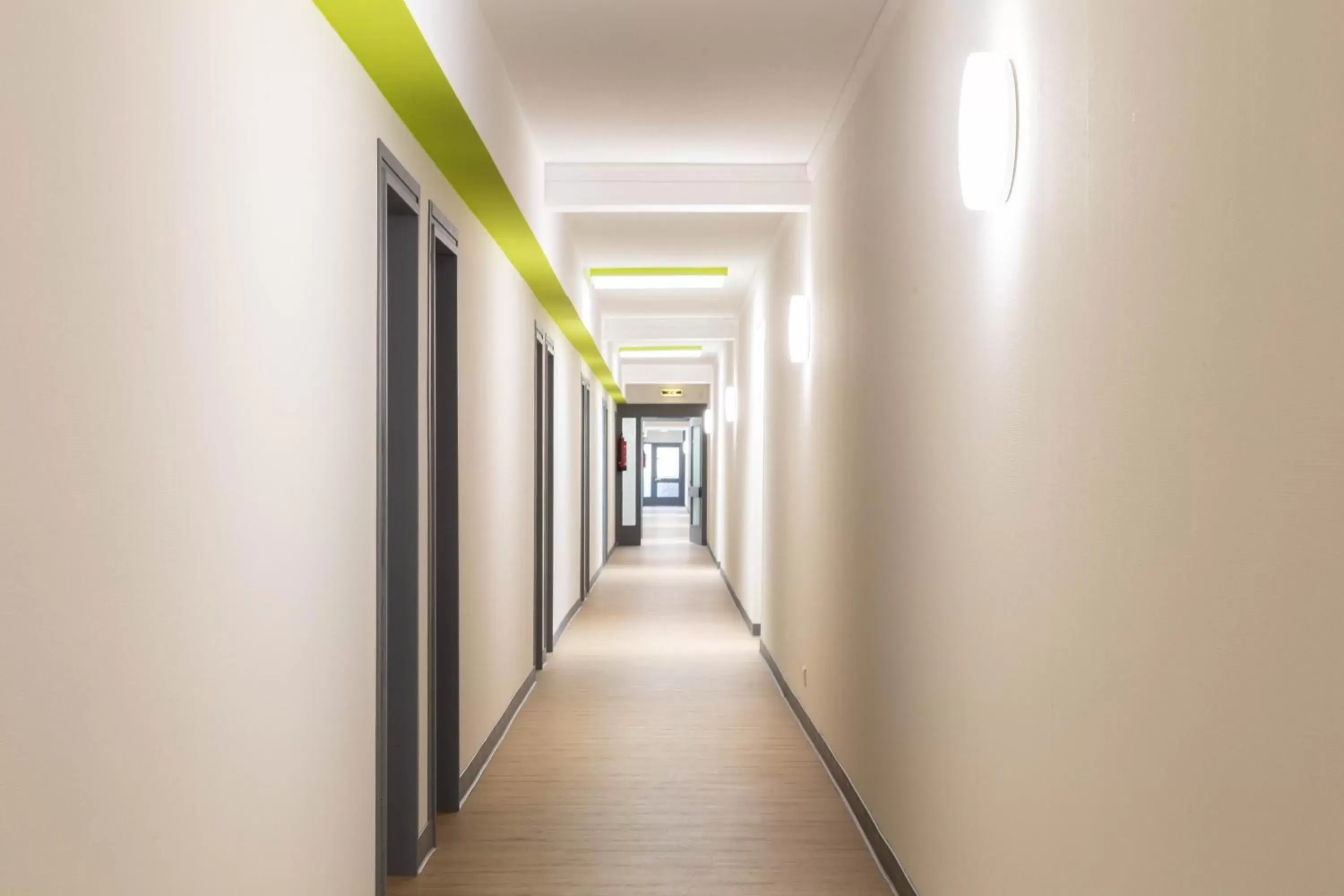 Property building in Das Ebertor - Hotel & Hostel Property building in Das Ebertor - Hotel & Hostel