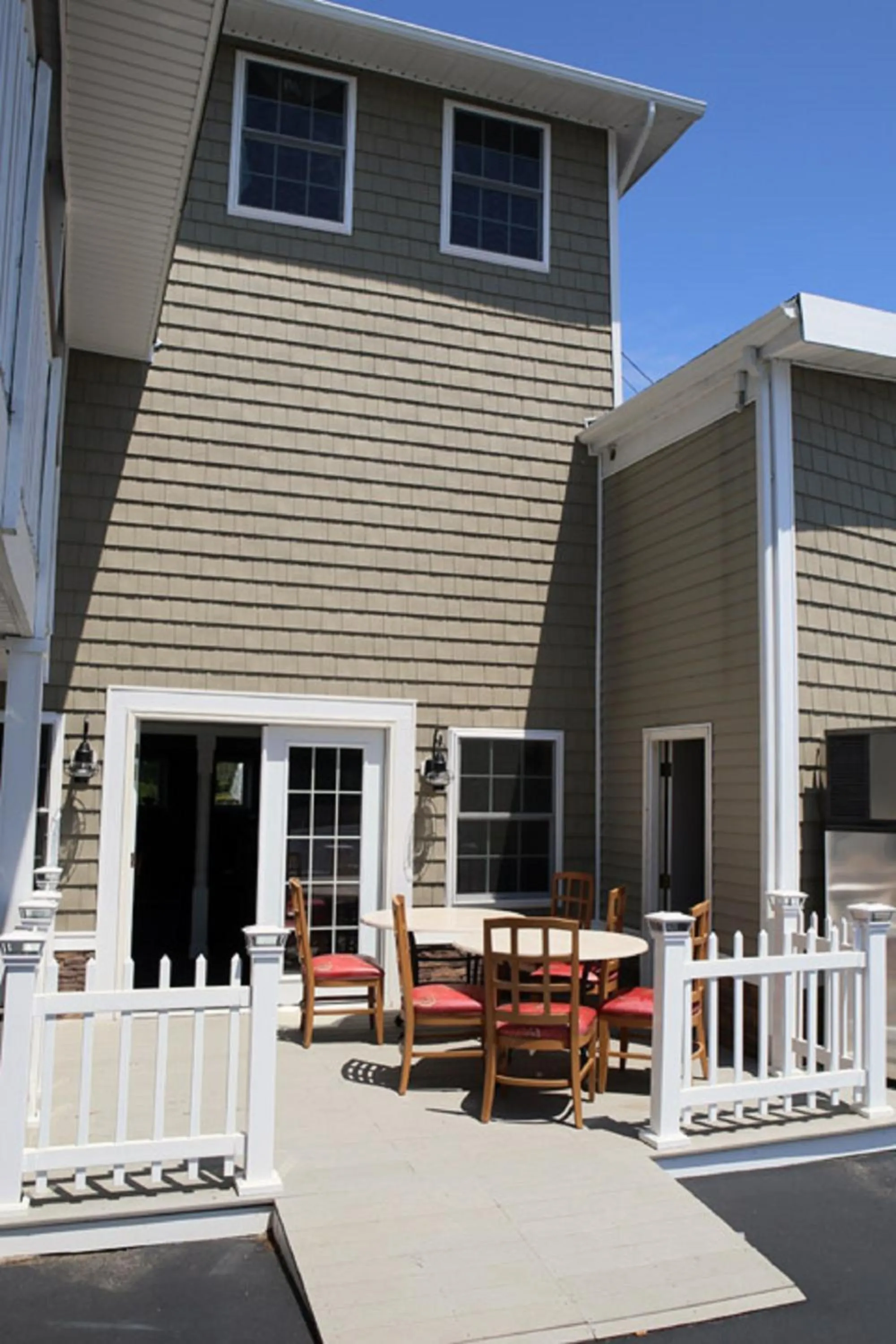 Facade/entrance in Days Inn by Wyndham - Cape Cod