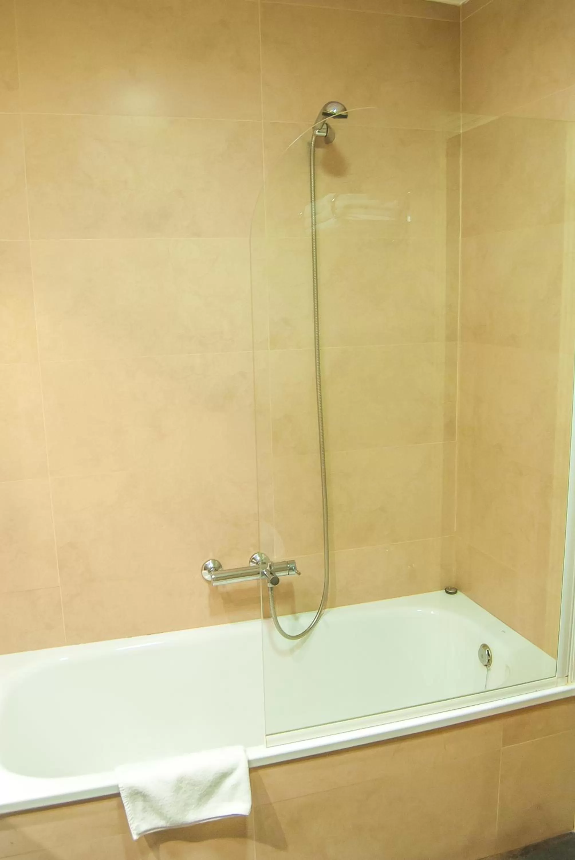 Shower in Ana María