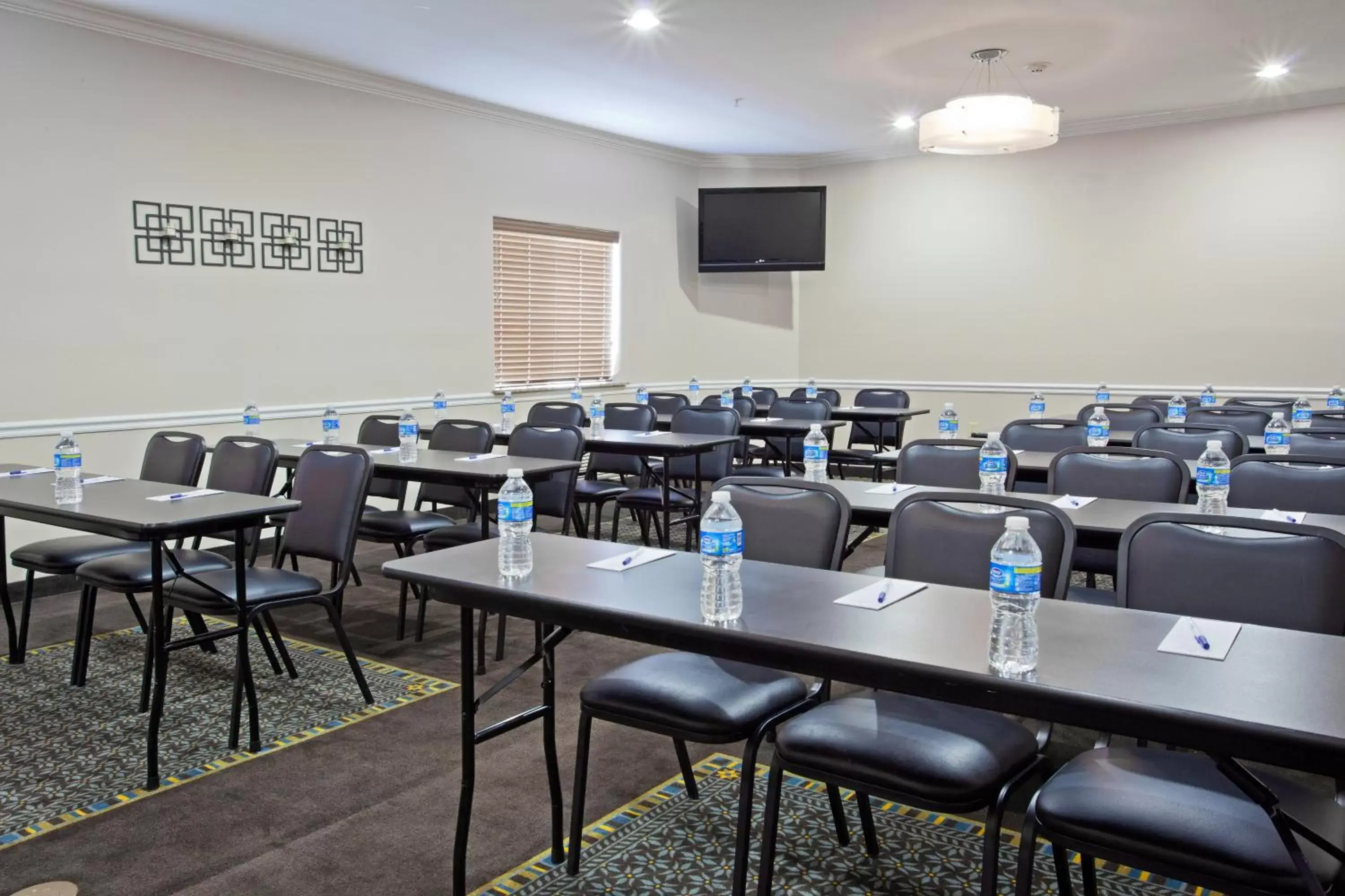 Meeting/conference room in Candlewood Suites Houston Westchase - Westheimer, an IHG Hotel