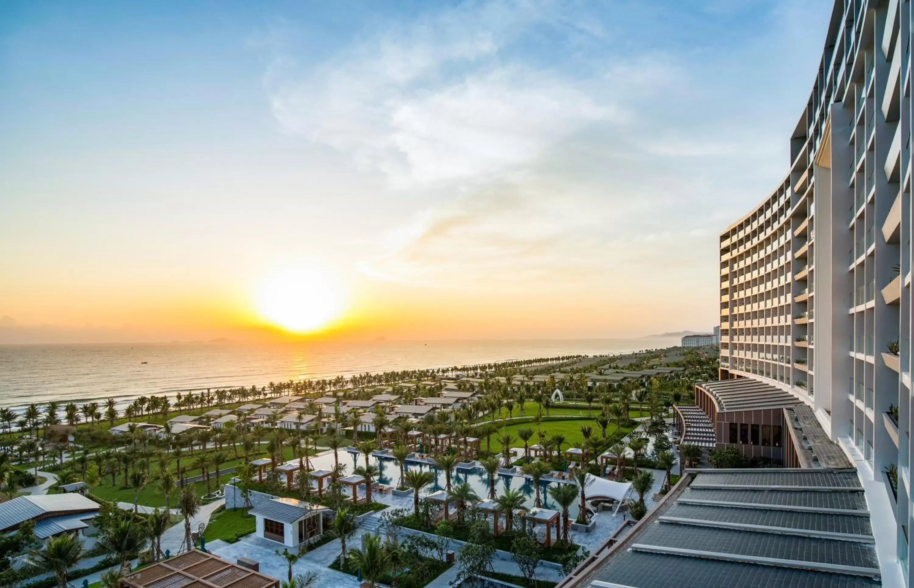 Sunset, Sunrise/Sunset in Radisson Blu Resort Cam Ranh