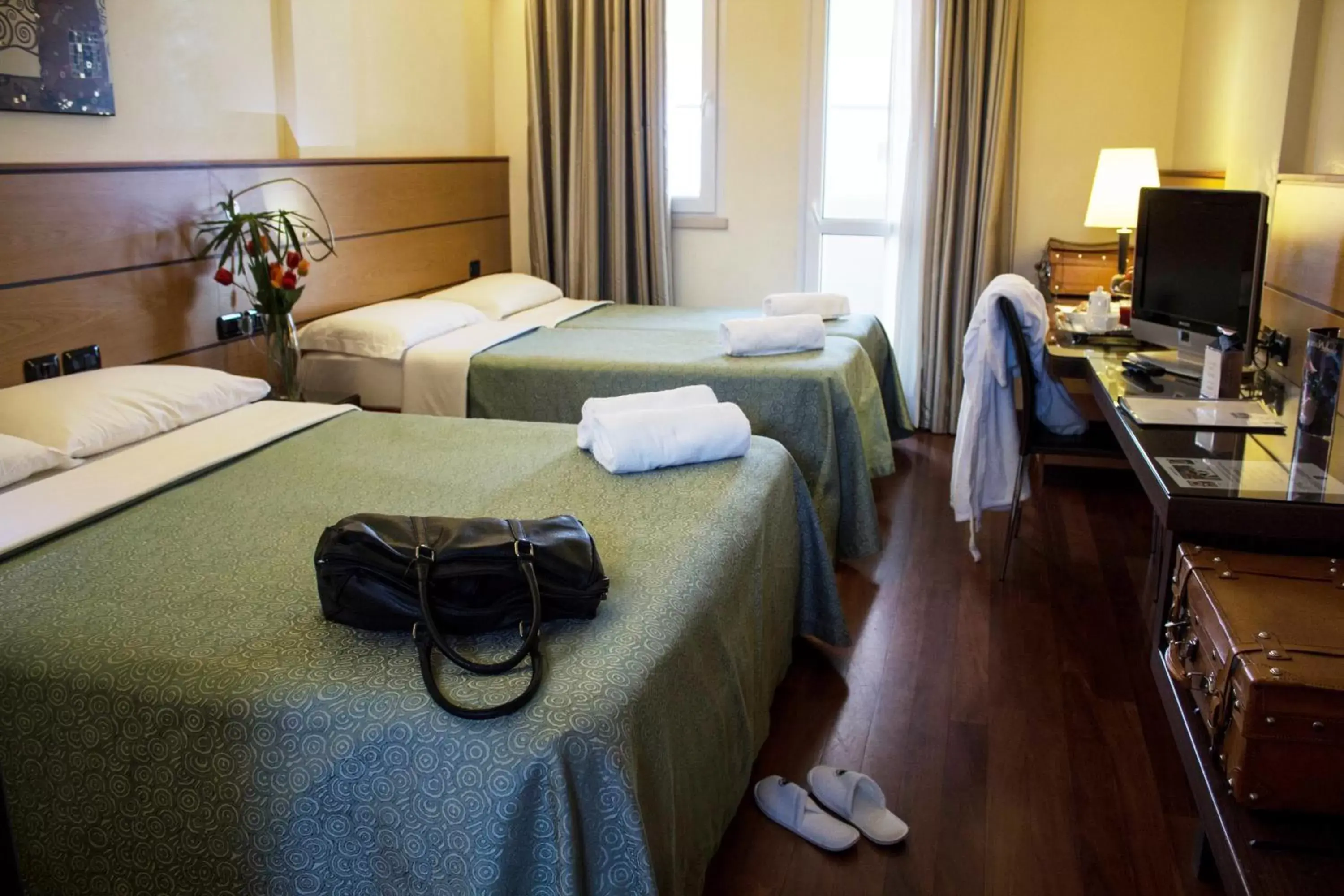 Photo of the whole room, Bed in Best Western Hotel Dei Cavalieri