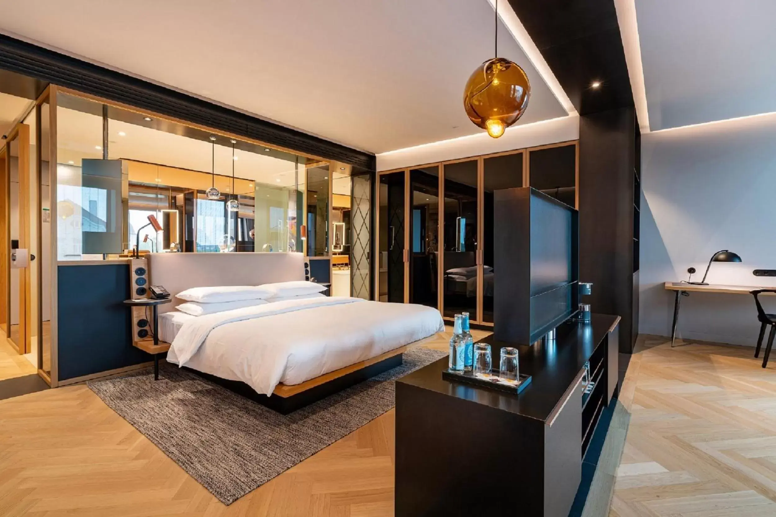 Bedroom, Bed in Andaz Munich Schwabinger Tor - a concept by Hyatt