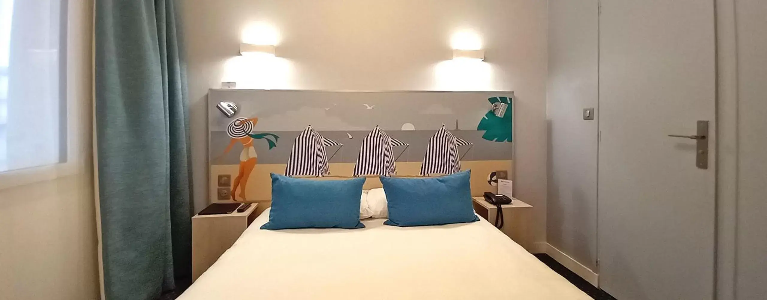 Bedroom, Bed in Best Western Hôtel Royan Océan