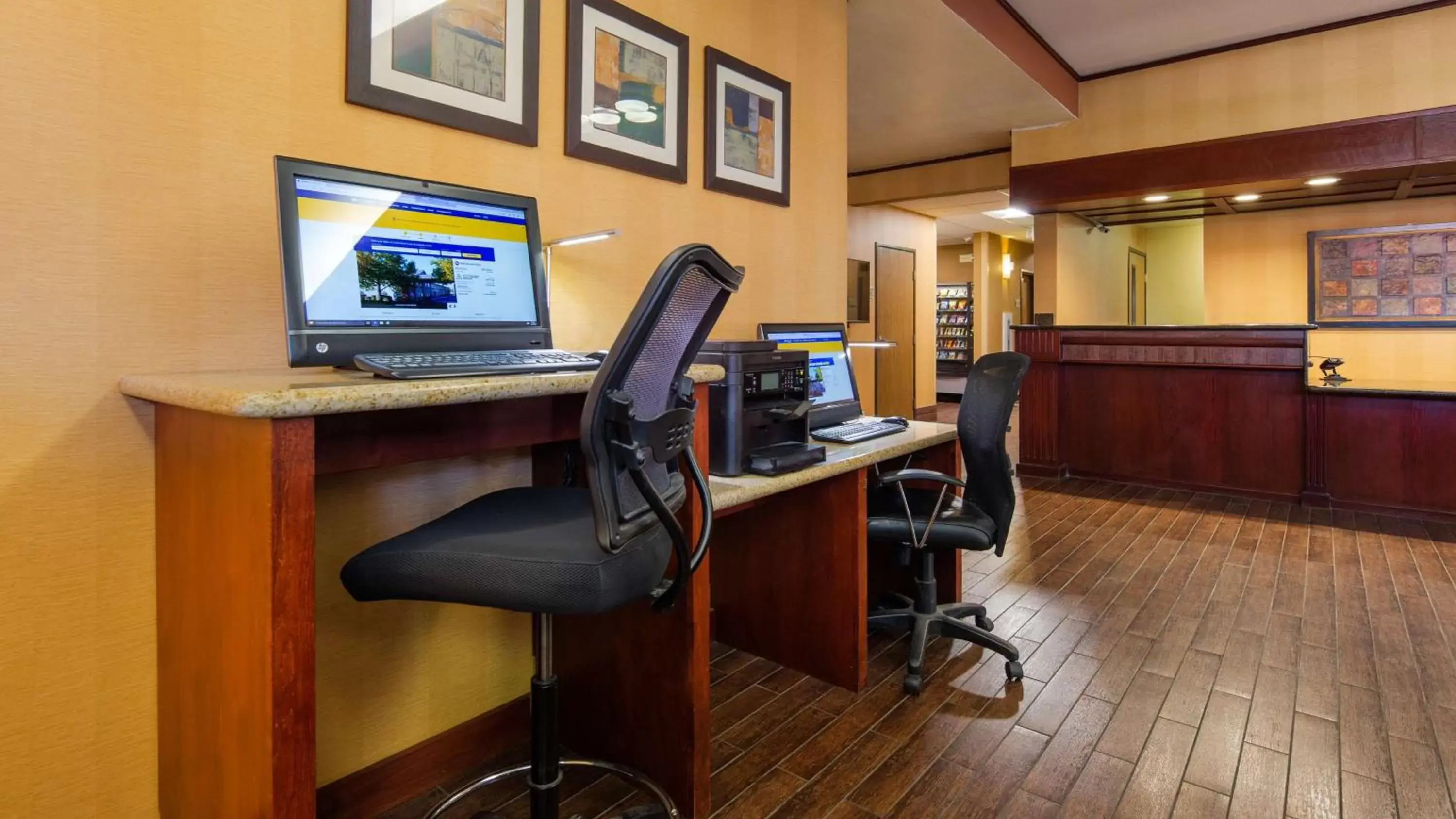 On site, Business Area/Conference Room in Best Western Plus Meridian