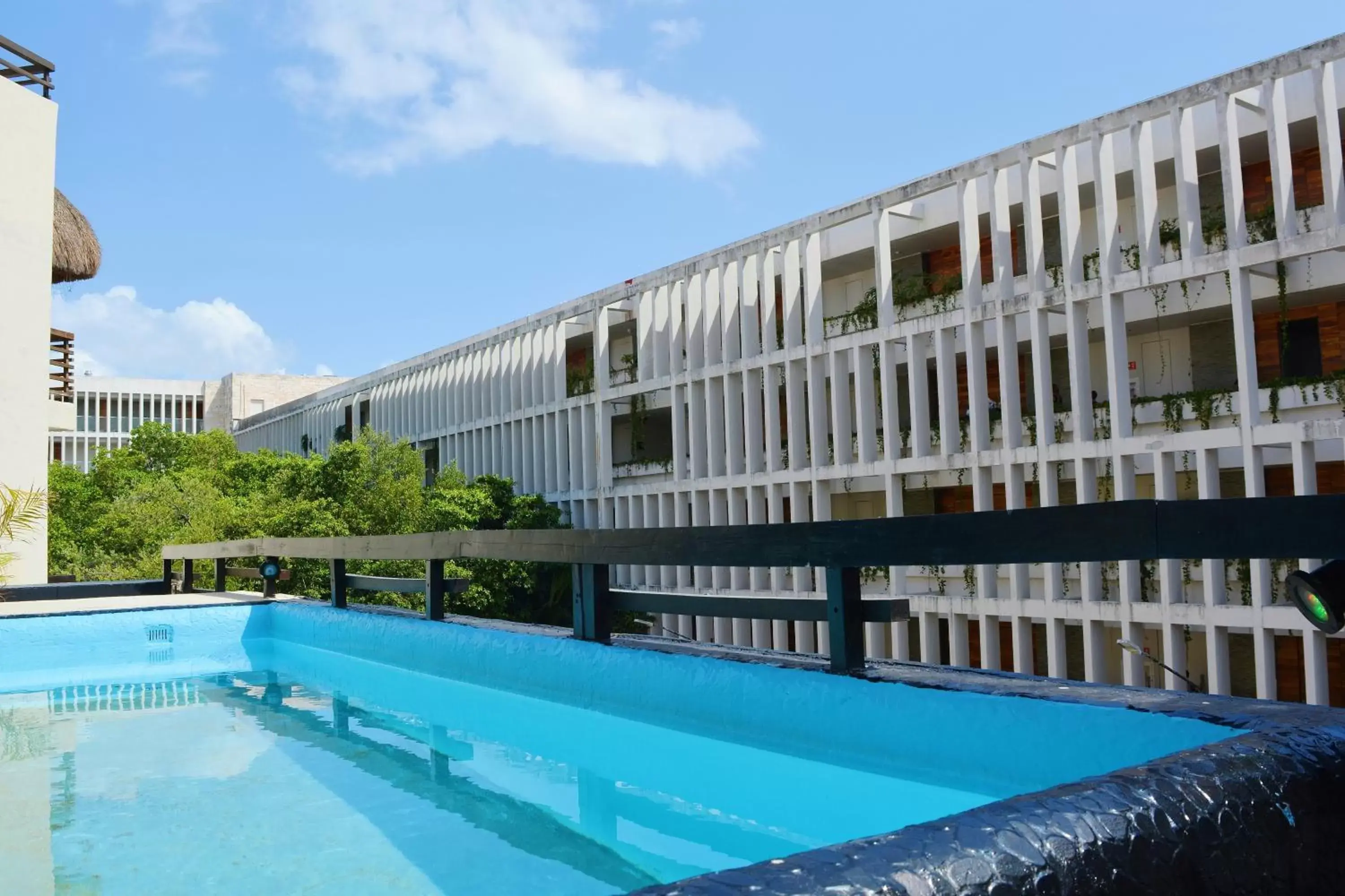 Swimming Pool in Aldea Thai