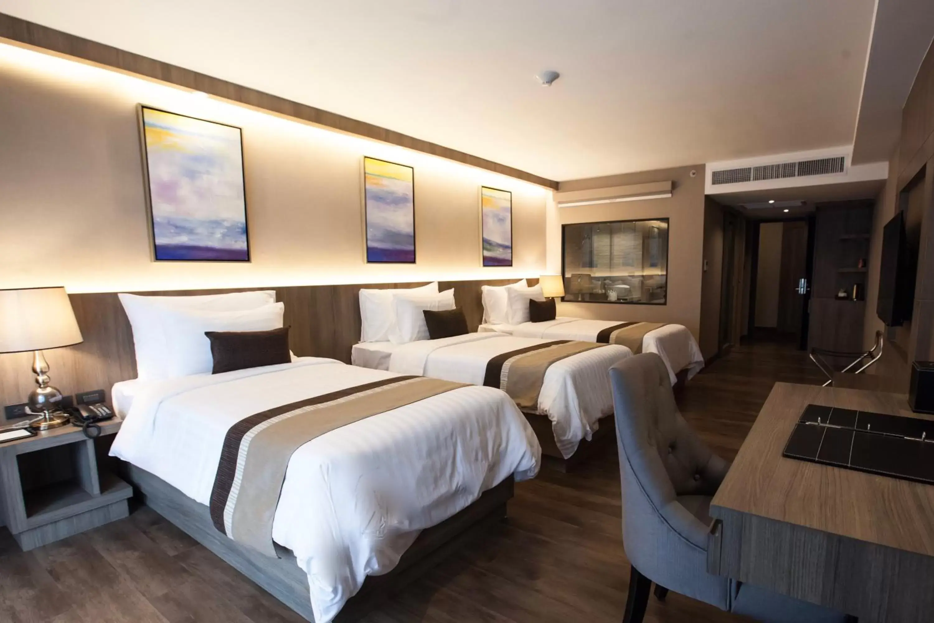 Bedroom, Bed in Arte Hotel - SHA Extra Plus
