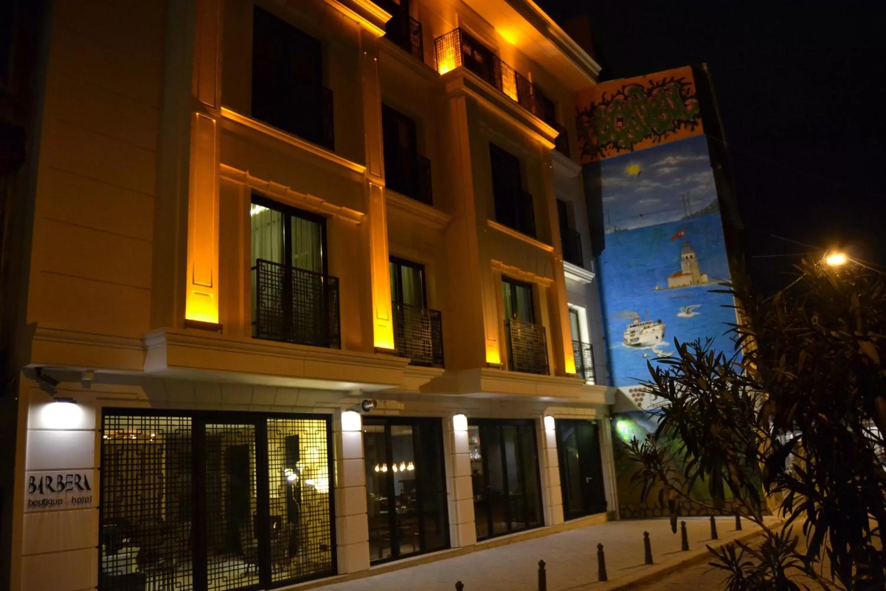 Facade/entrance, Property Building in Barbera Hotel