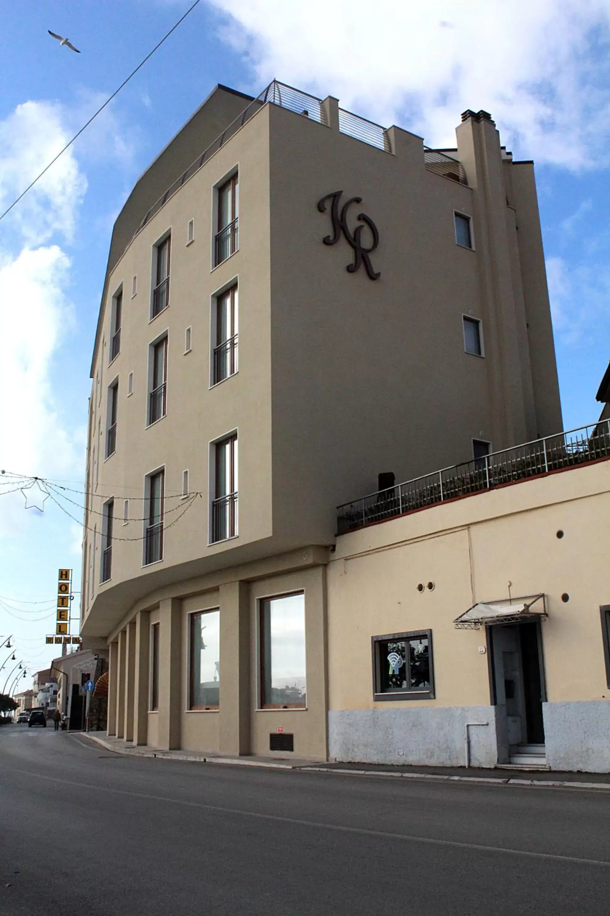Property Building in Roma Hotel