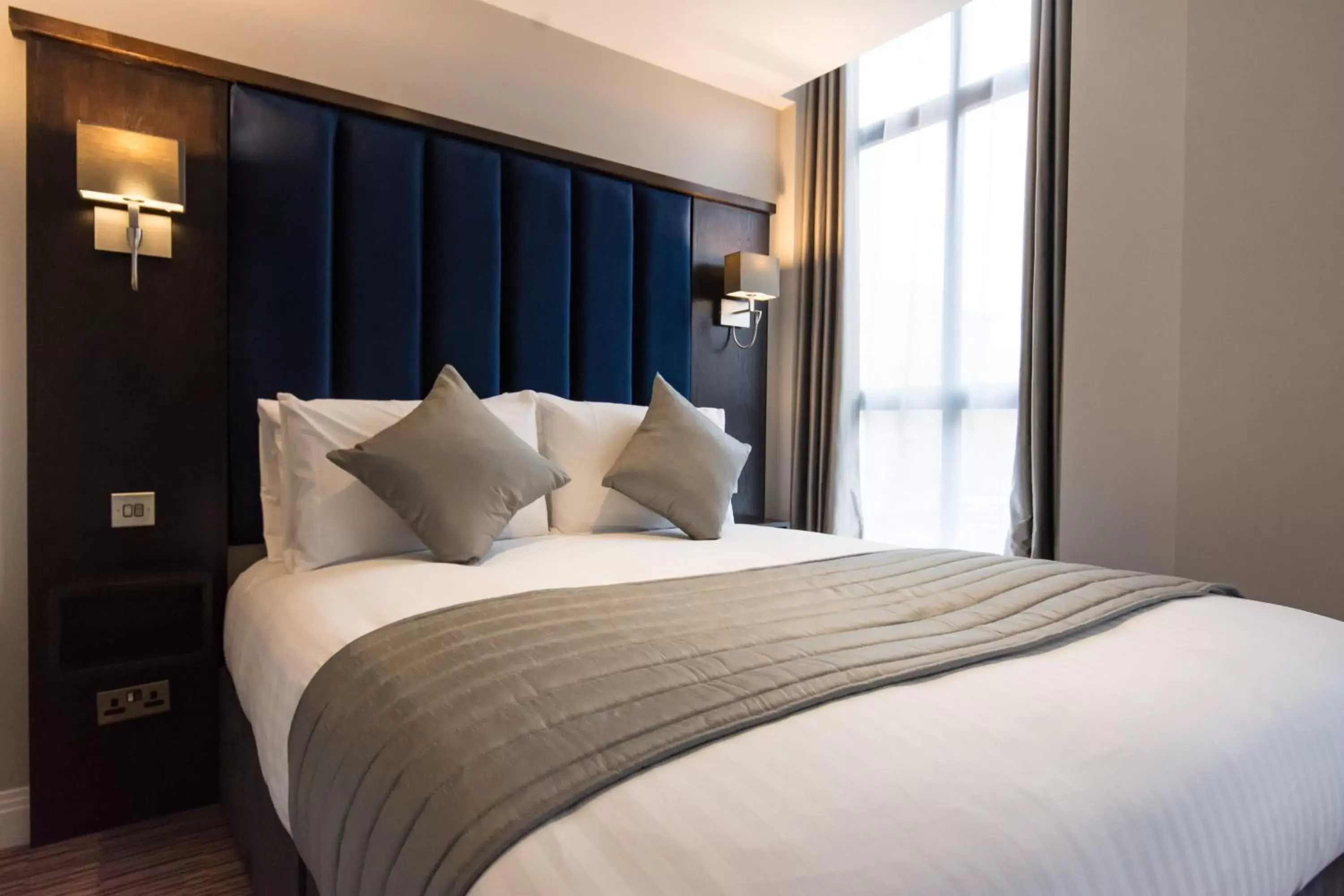 Deluxe Double Room with Balcony in St Nicholas Hotel Colchester Deluxe Double Room with Balcony in St Nicholas Hotel Colchester