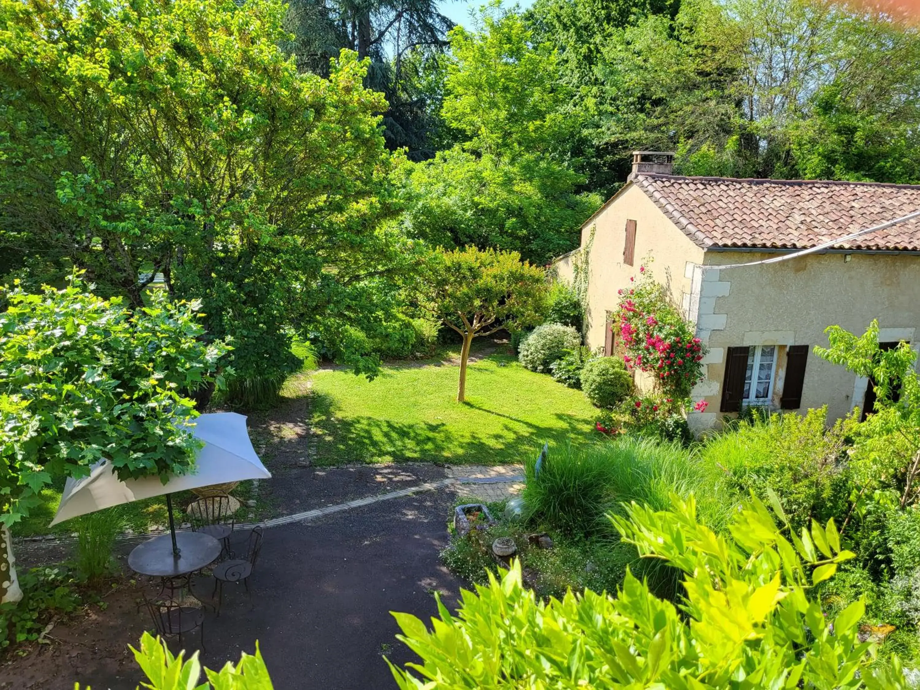 Property Building in Hôtel La Flambée