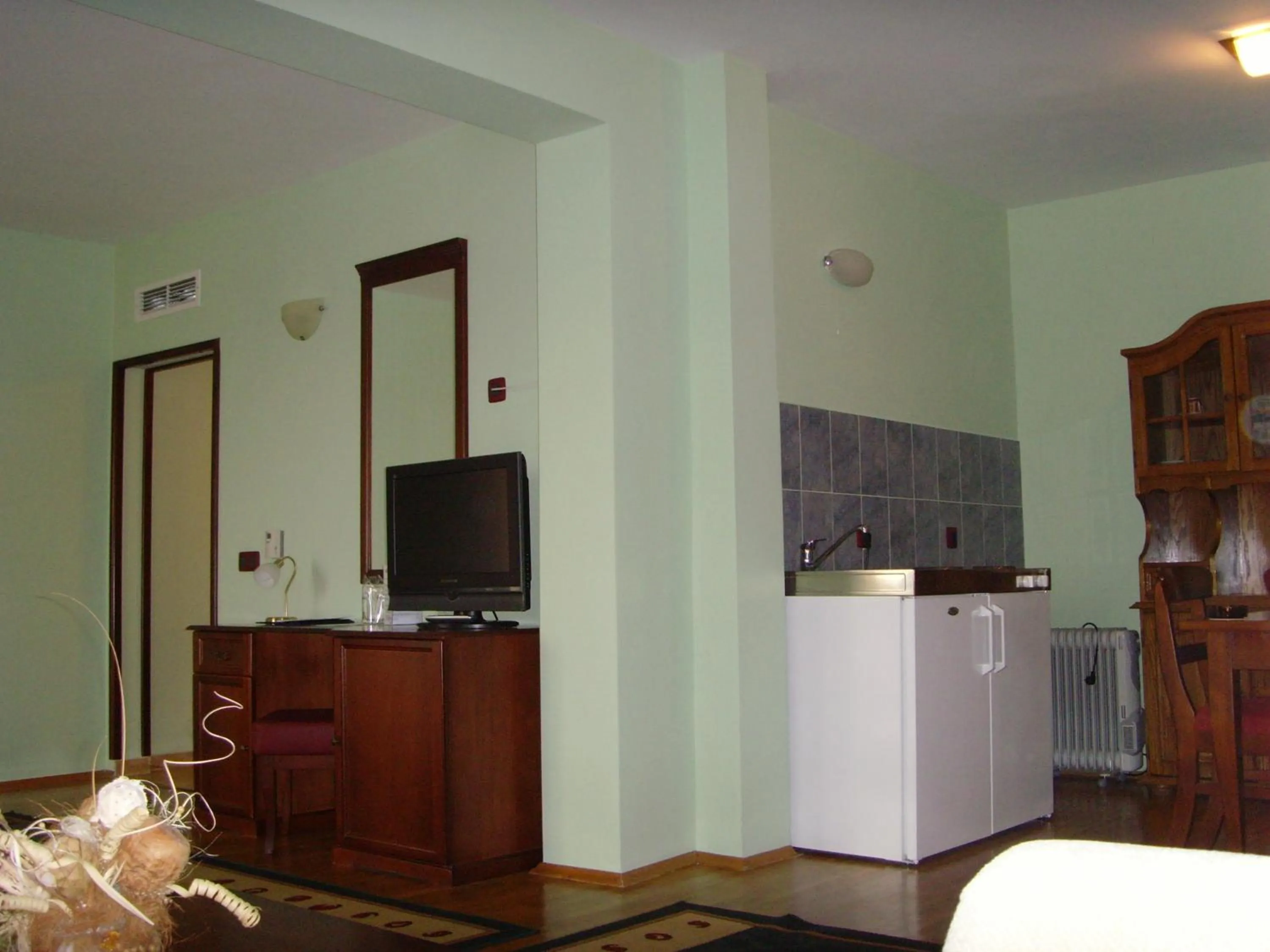 TV and multimedia in Meridian Hotel Bolyarski