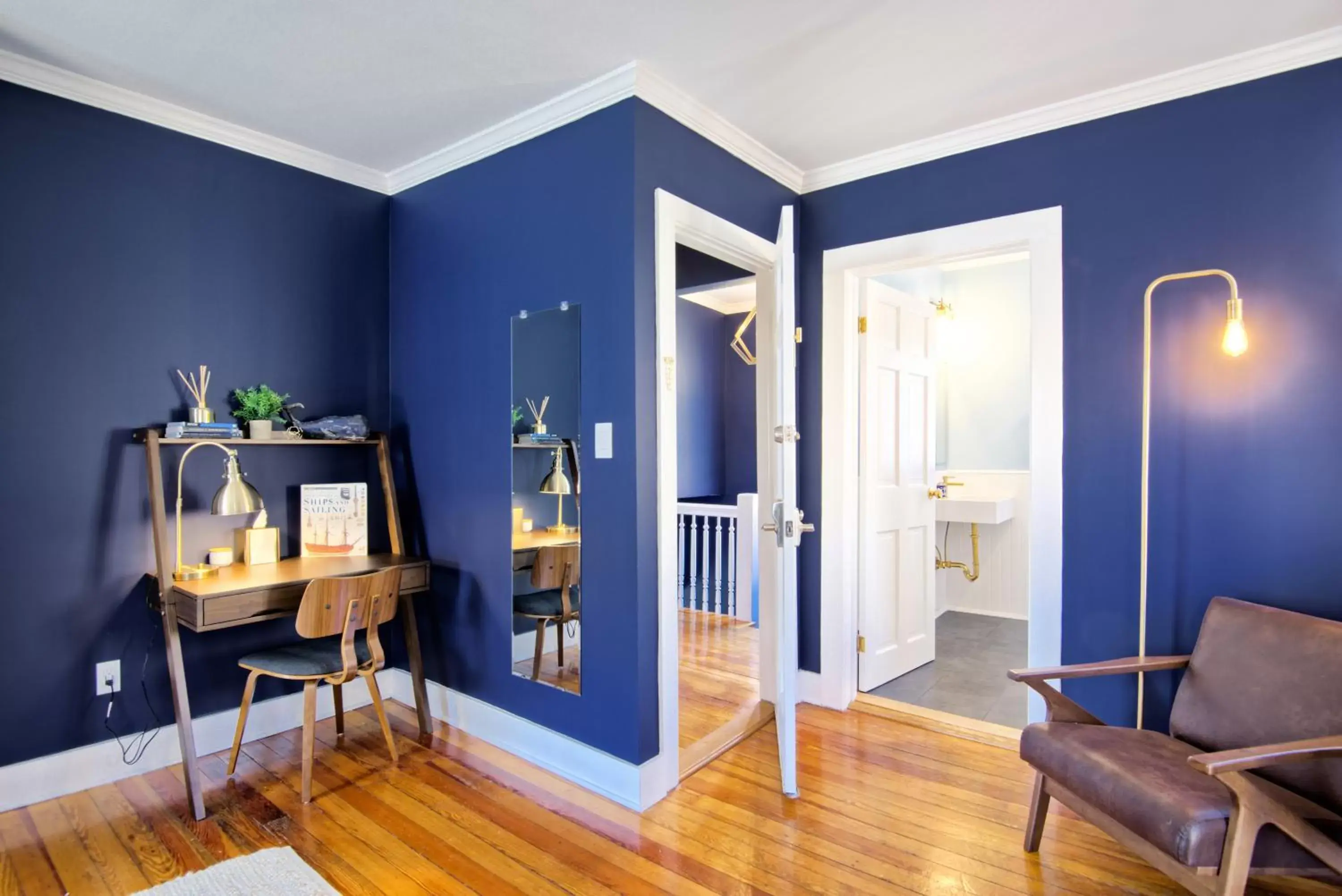 Bedroom, Seating Area in Nautical Nest Hudson