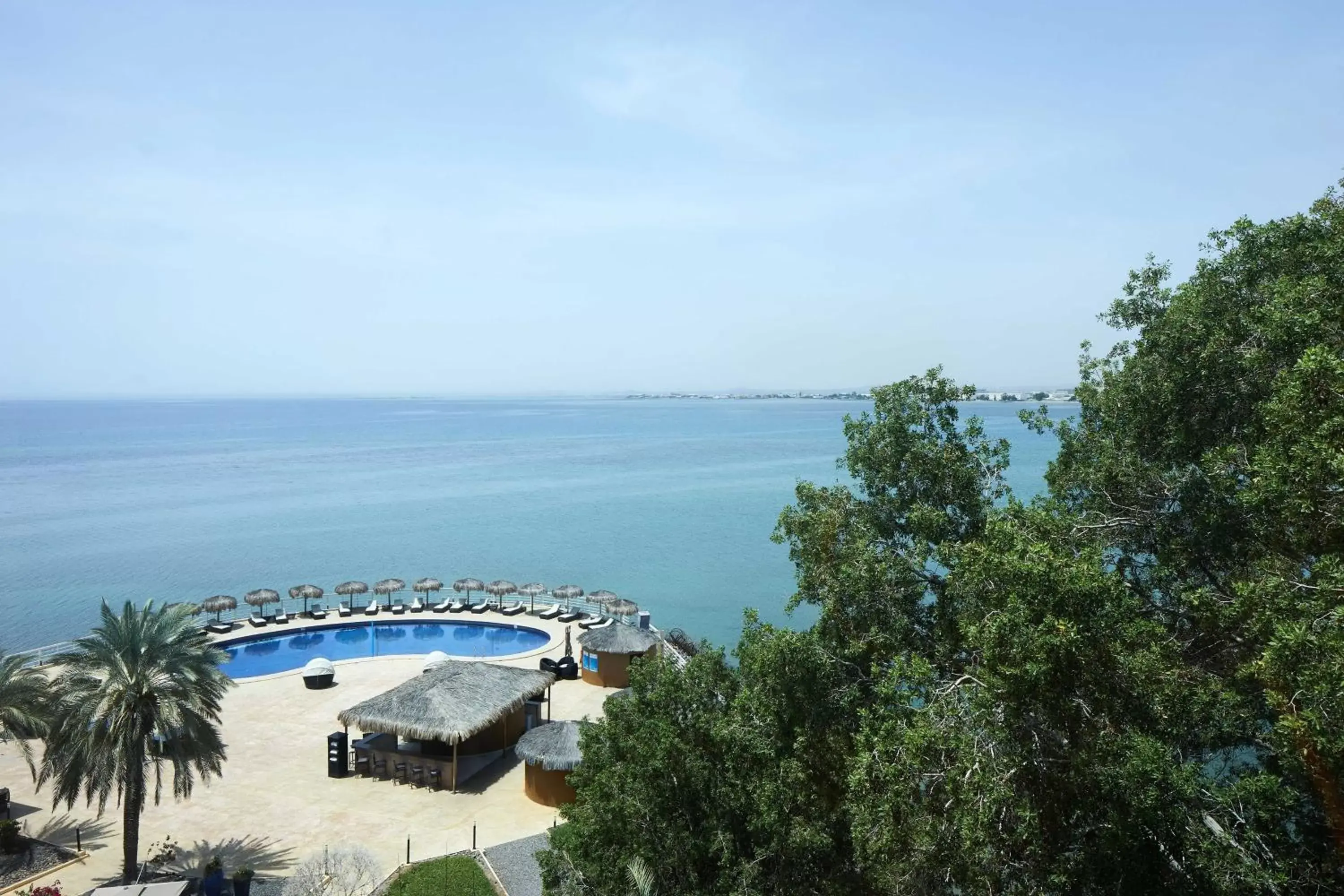 Photo of the whole room, Pool View in Sheraton Djibouti