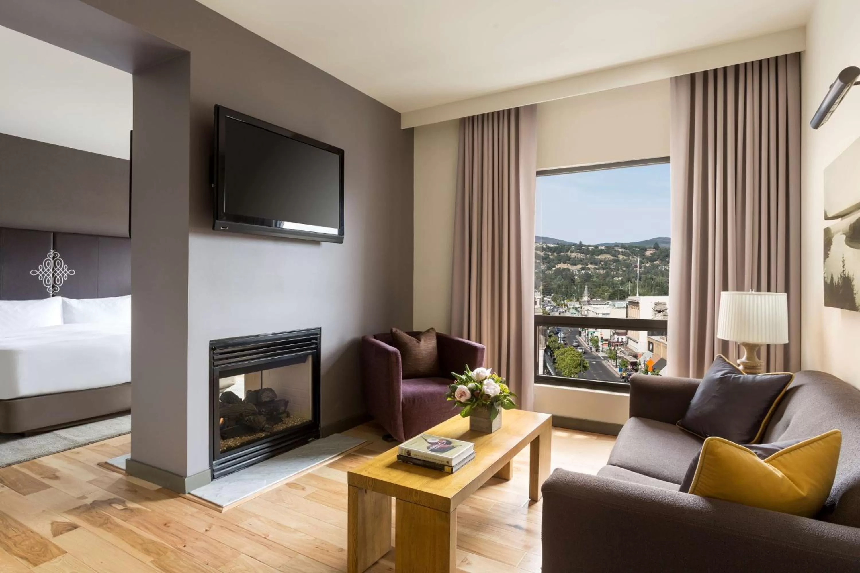 Photo of the whole room in Andaz Napa, By Hyatt