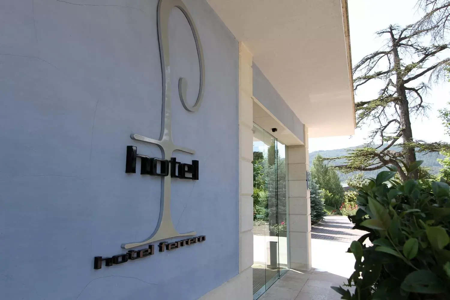 Property building, Property Logo/Sign in Hotel Ferrero - Singular's Hotels