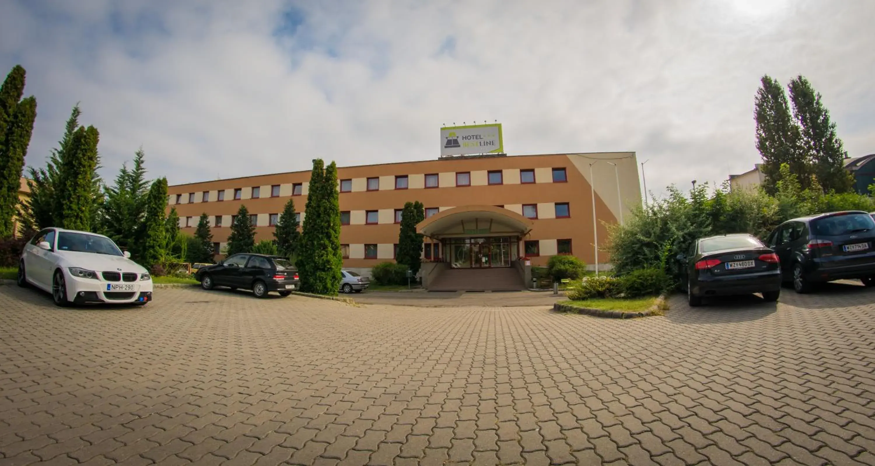 Property Building in Homoky Hotels Bestline Hotel